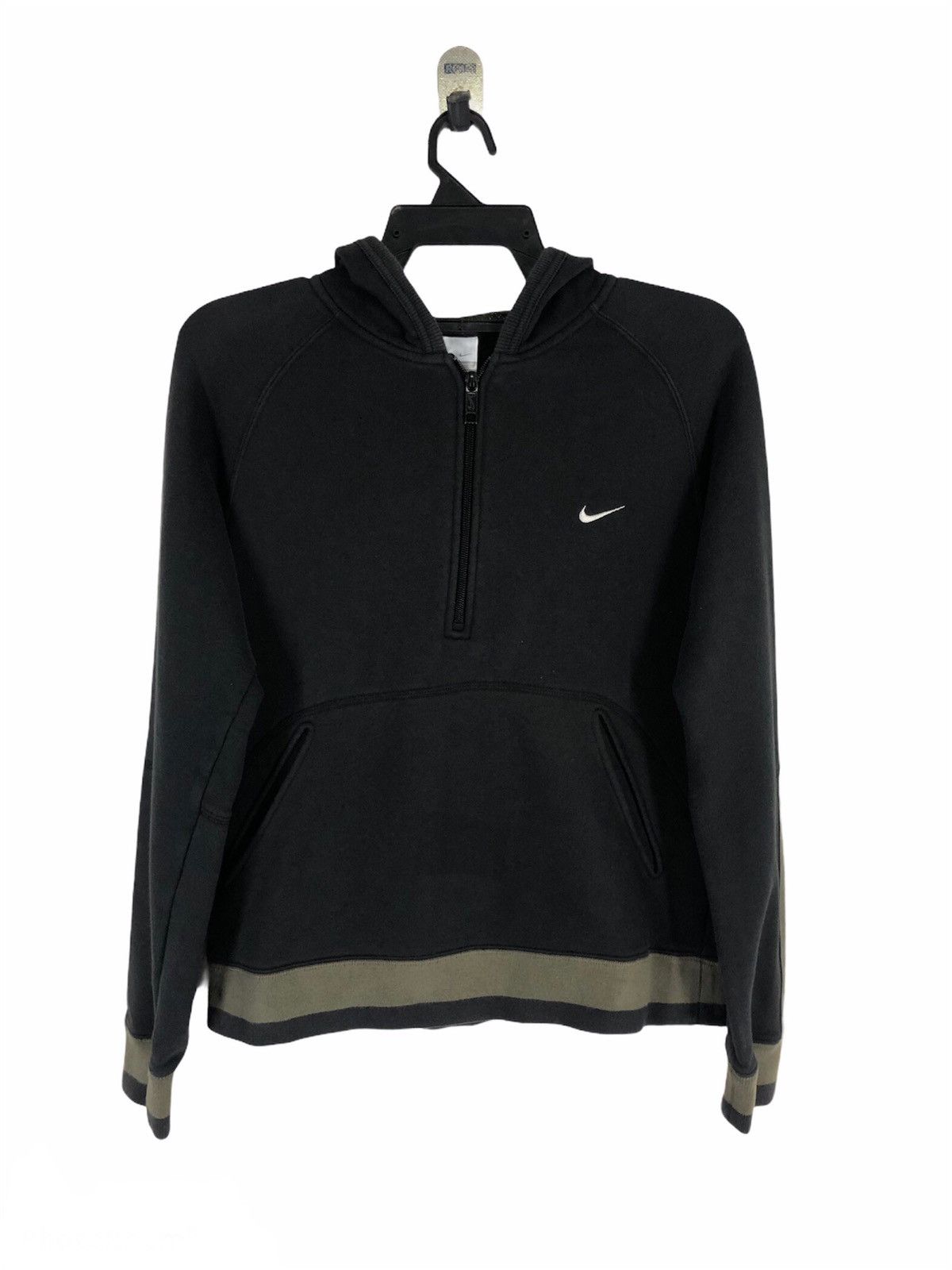 Nike × Vintage Vintage NIKE Sweatshirt Zipper Up Embroidered Size US L / EU 52-54 / 3 - 1 Thumbnail