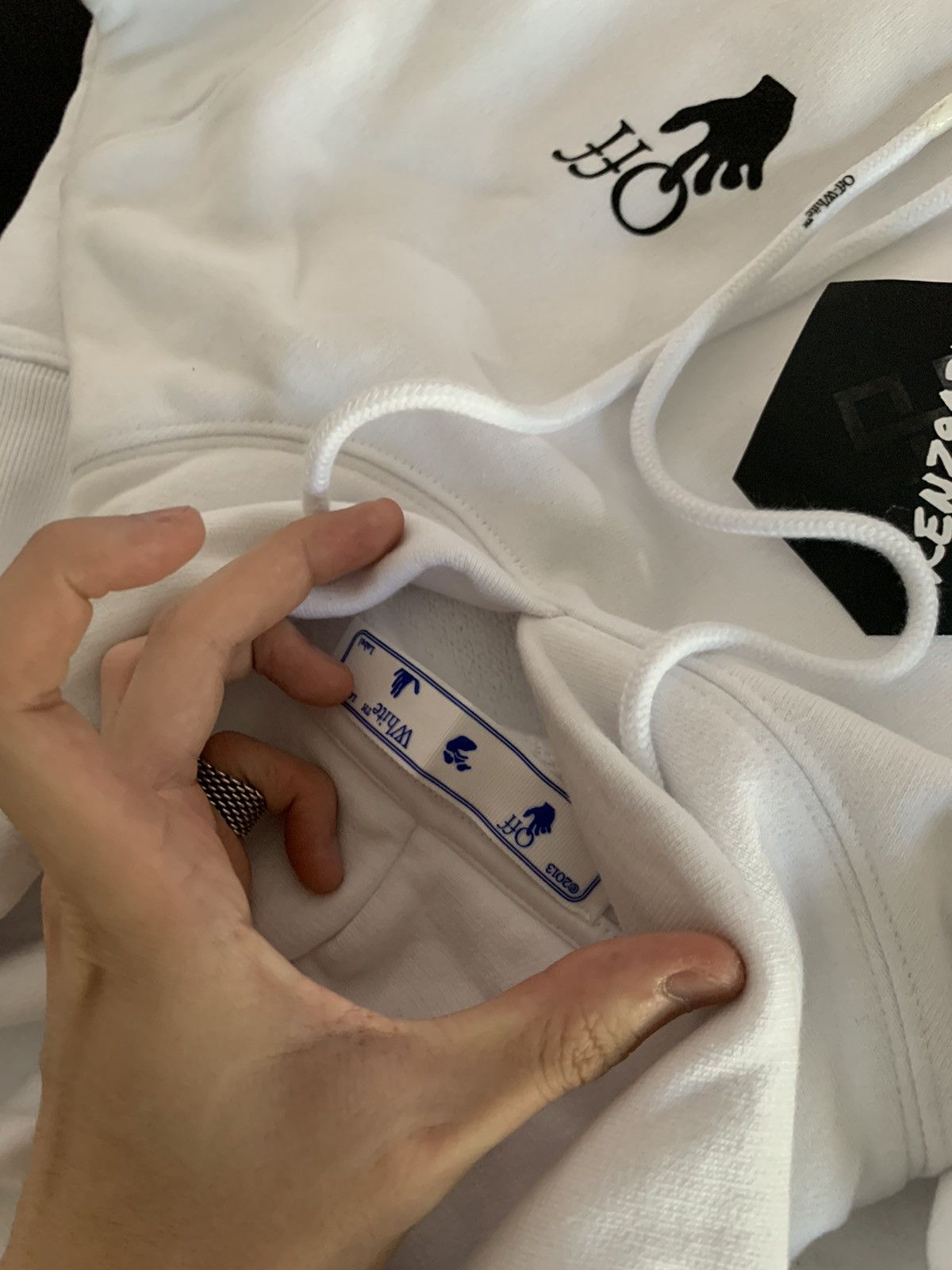 Off-White Off White Degrade Arrow Hoodie Size US S / EU 44-46 / 1 - 4 Thumbnail
