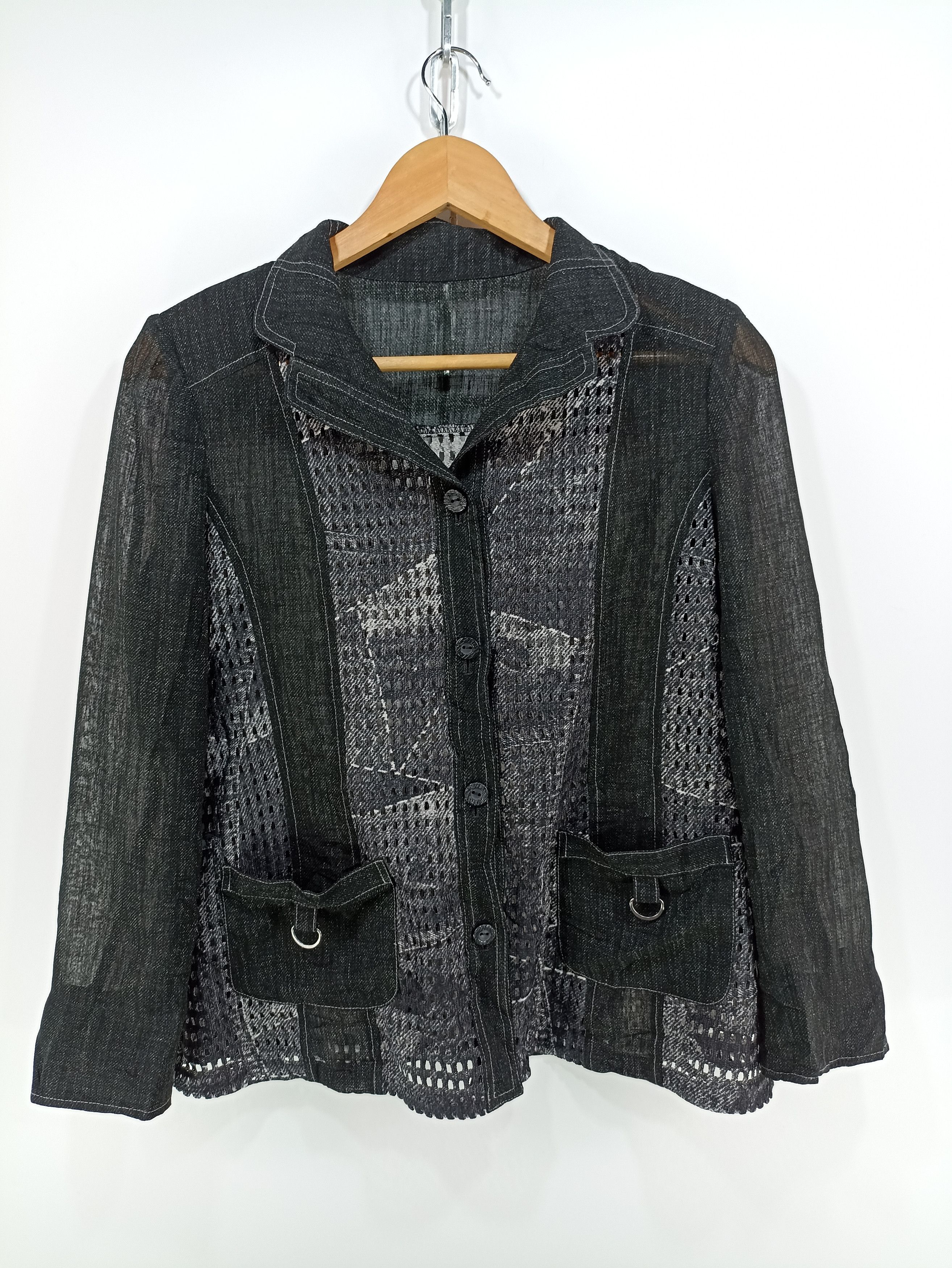 Japanese Brand Mesh Button Up Size M / US 6-8 / IT 42-44 - 1 Thumbnail