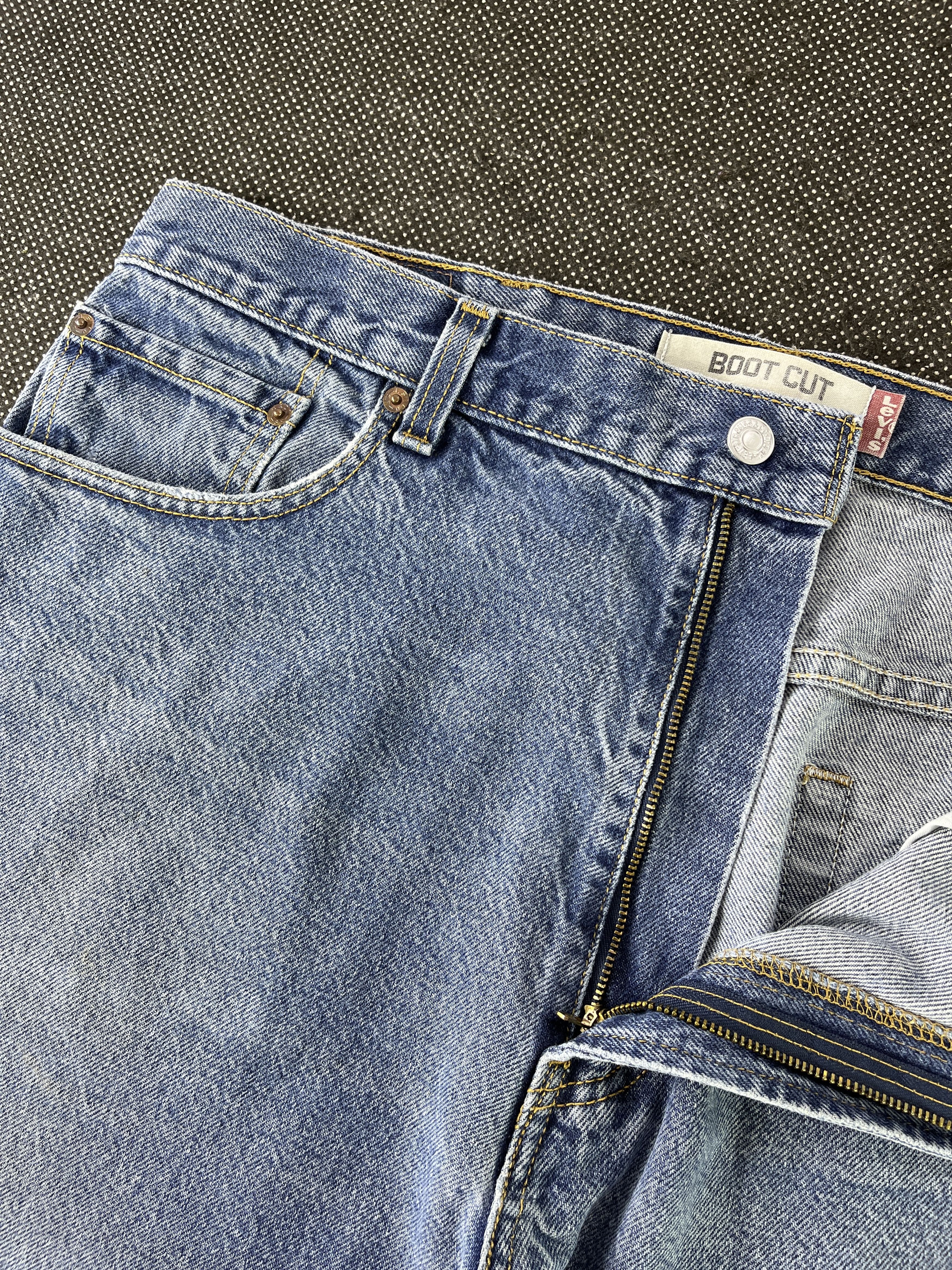 Levi's Vintage Levis 517 Flare Jeans - J293 Size US 39 - 6 Thumbnail