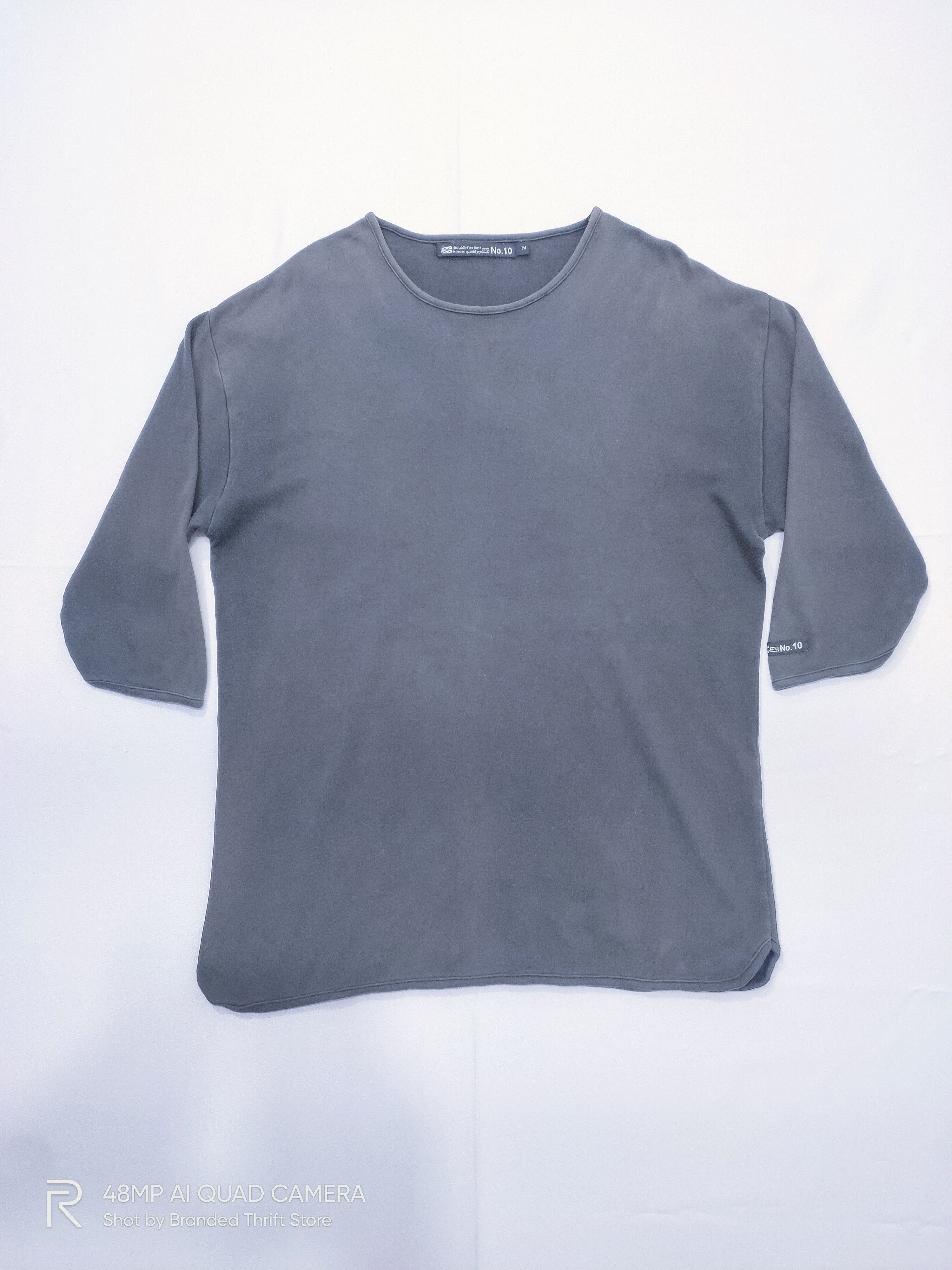 DFYNT × General Quarters × Vintage Vintage DFY NO10 Britain Plain 3Q Faded Sweatwear Tee Shirt Size US L / EU 52-54 / 3 - 1 Thumbnail