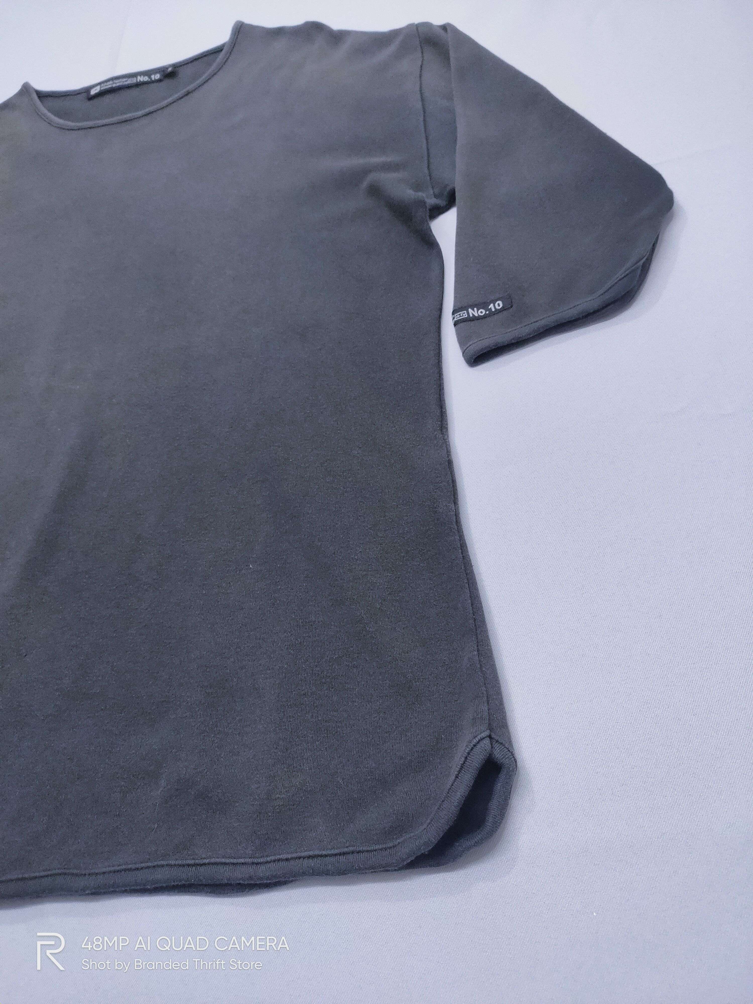 DFYNT × General Quarters × Vintage Vintage DFY NO10 Britain Plain 3Q Faded Sweatwear Tee Shirt Size US L / EU 52-54 / 3 - 9 Thumbnail