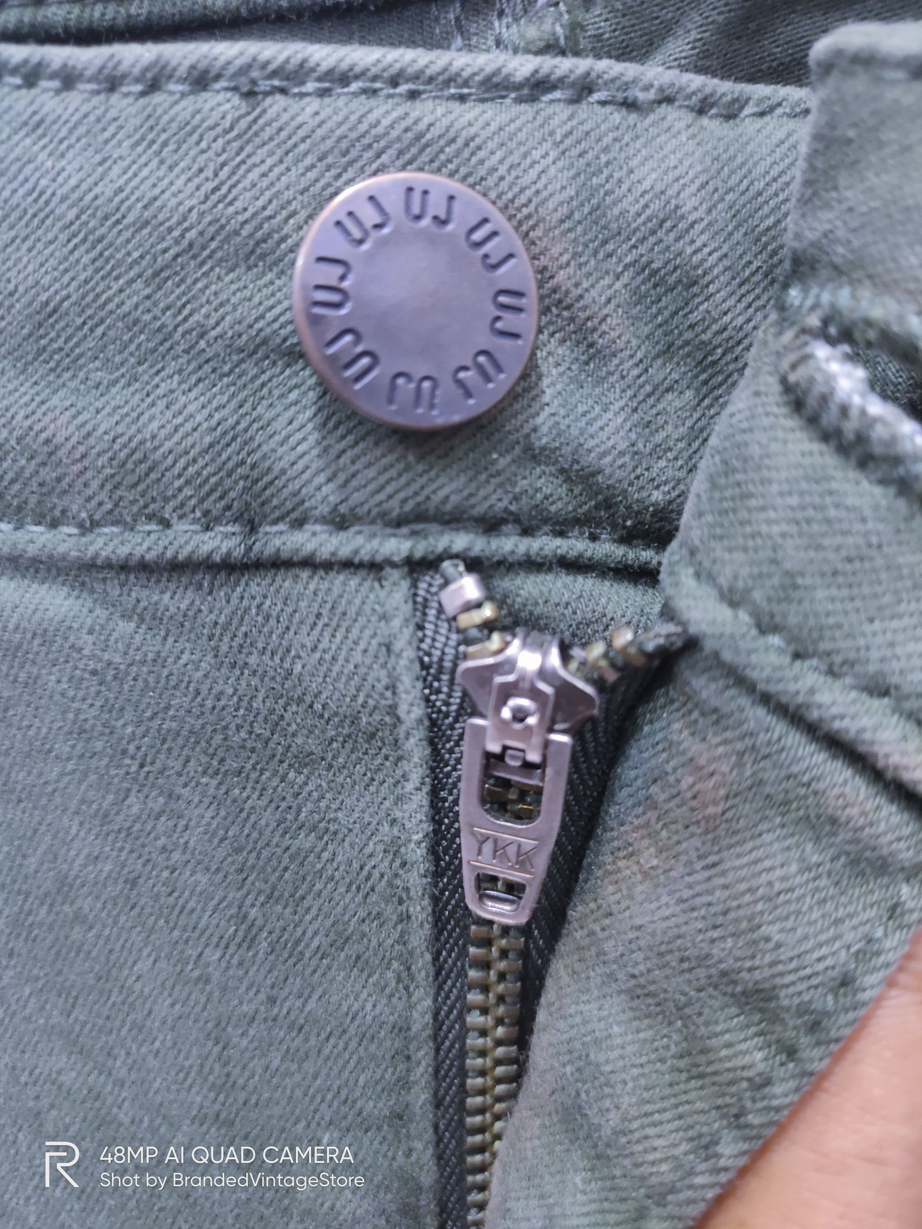 Seditionaries × Uniqlo UNIQLO SkinnySlimfit Multipocket Tactical Utility CargoPant Size US 29 - 14 Thumbnail
