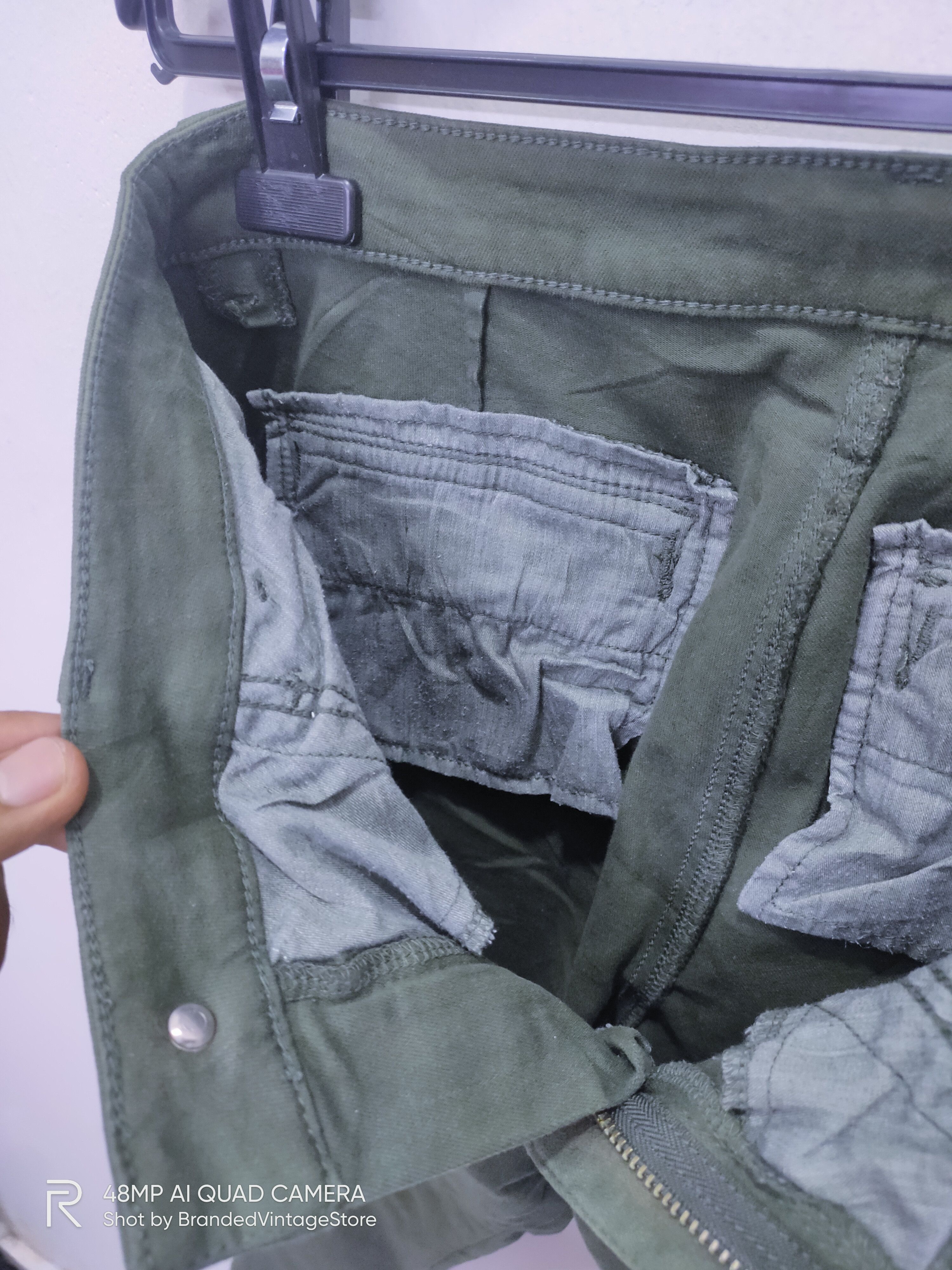 Seditionaries × Uniqlo UNIQLO SkinnySlimfit Multipocket Tactical Utility CargoPant Size US 29 - 13 Thumbnail