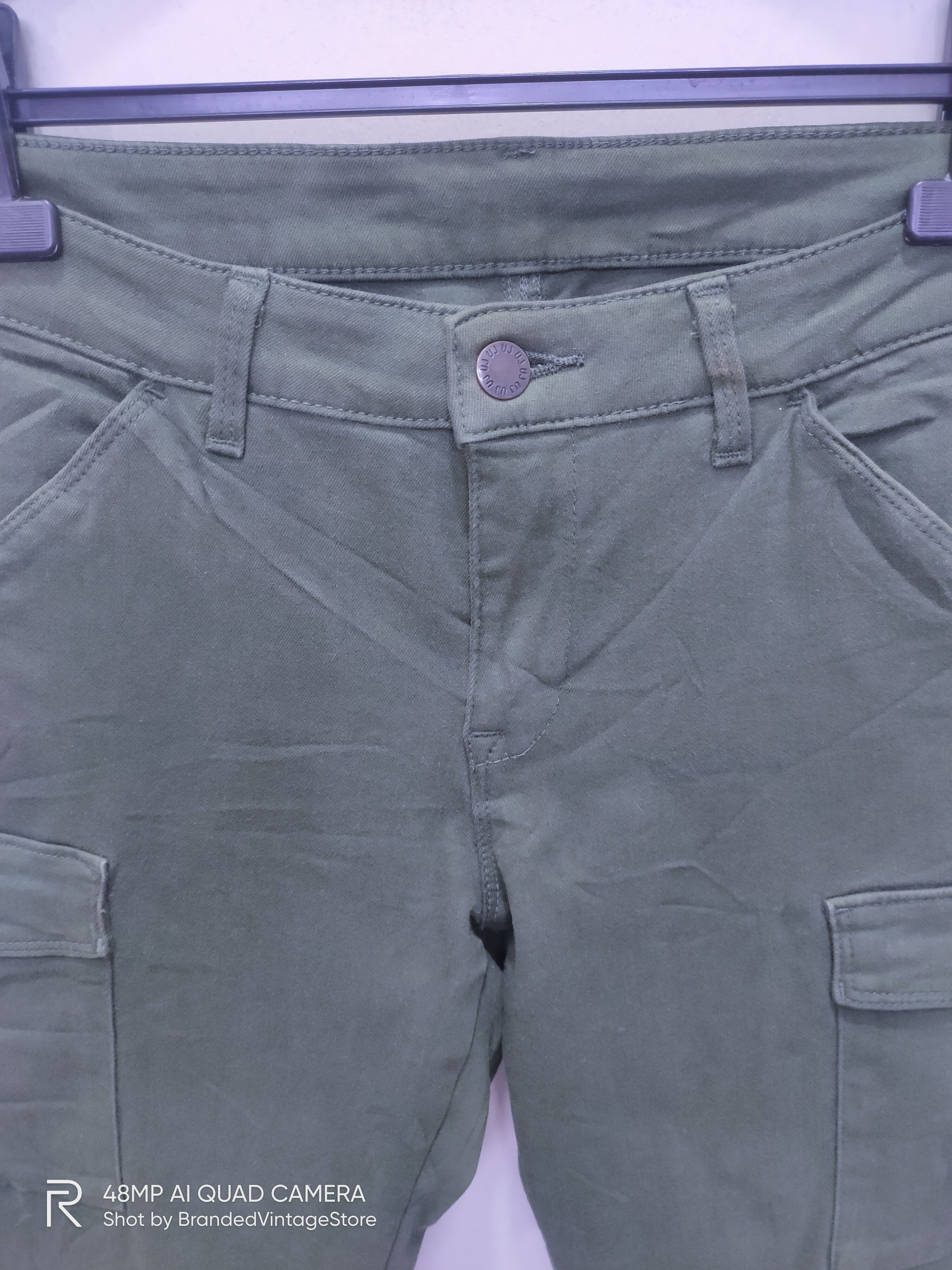 Seditionaries × Uniqlo UNIQLO SkinnySlimfit Multipocket Tactical Utility CargoPant Size US 29 - 7 Thumbnail