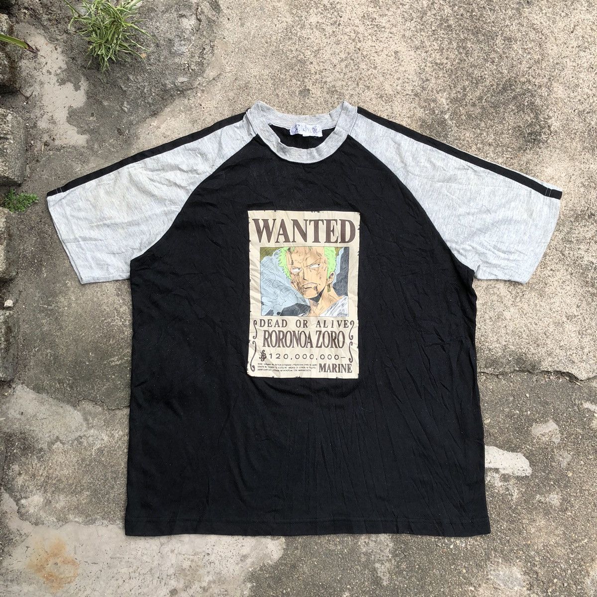 Anime × One Piece 🔥Rare🔥🇯🇵One Piece Roronoa Zoro WANTED Poster Mugiwara Pirates Size US M / EU 48-50 / 2 - 1 Thumbnail