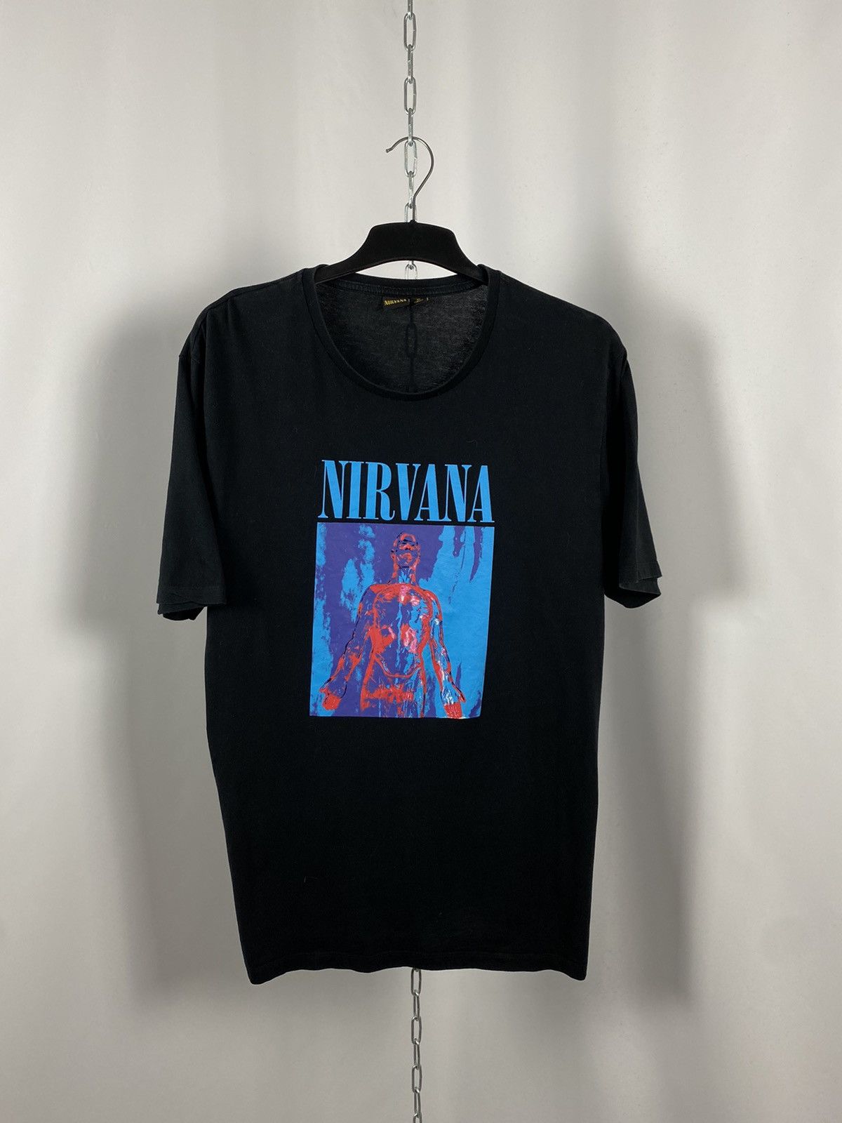 Nirvana Nirvana vintage big logo band tee rock tee T-shirts size XL Size US XL / EU 56 / 4 - 1 Thumbnail