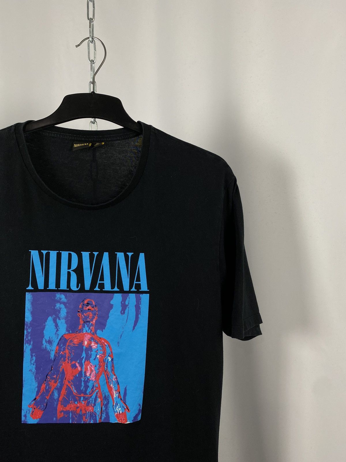 Nirvana Nirvana vintage big logo band tee rock tee T-shirts size XL Size US XL / EU 56 / 4 - 2 Thumbnail