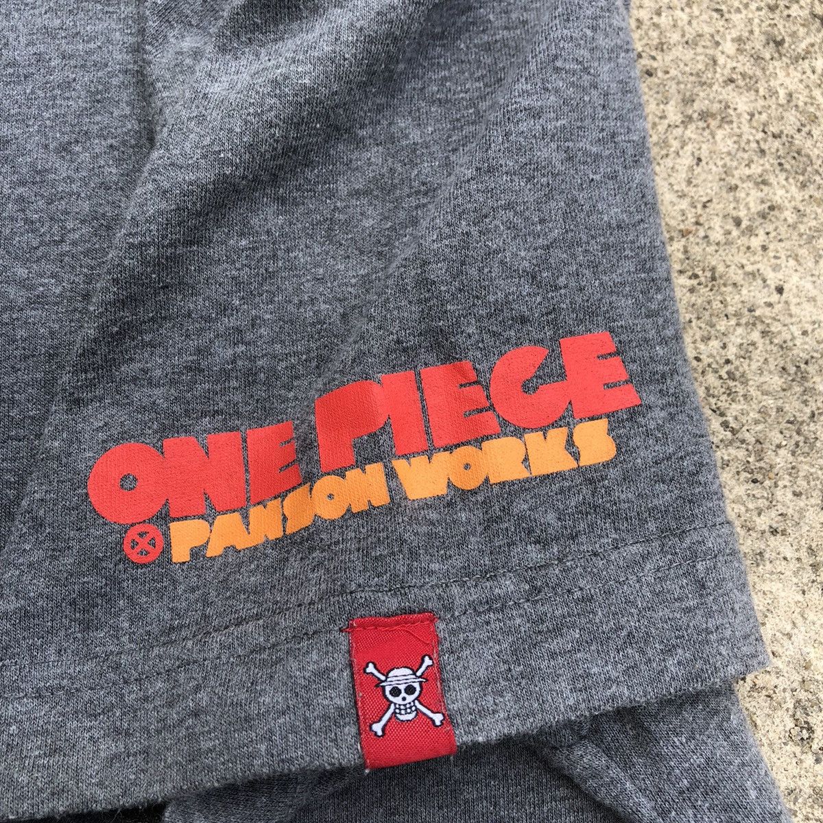 Anime × One Piece 🔥Rare🔥🇯🇵One Piece Roronoa Zoro And Hawk Eyes Panson Work Tee Size US M / EU 48-50 / 2 - 7 Thumbnail