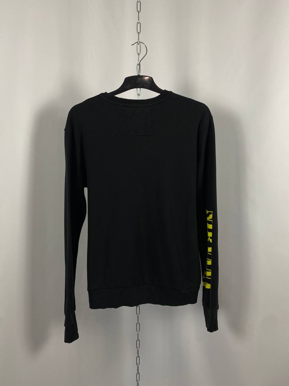 Nirvana Nirvana sweatshirts 2017 rock tee band tee size L Size US L / EU 52-54 / 3 - 5 Thumbnail