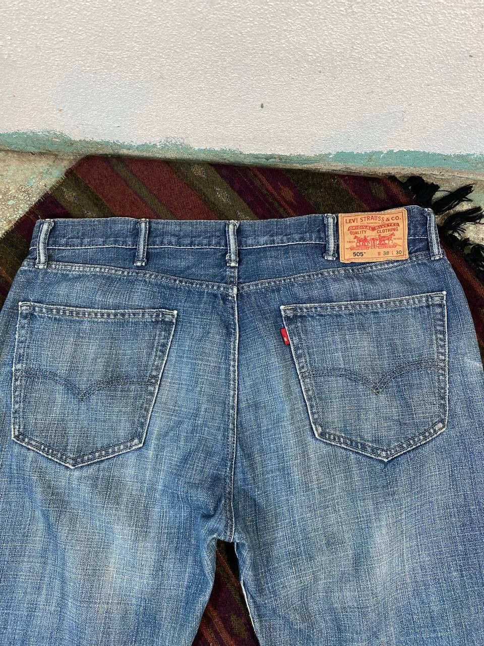Levi's vintage levis 505 straight fit distressed denim Size US 40 / EU 56 - 3 Thumbnail