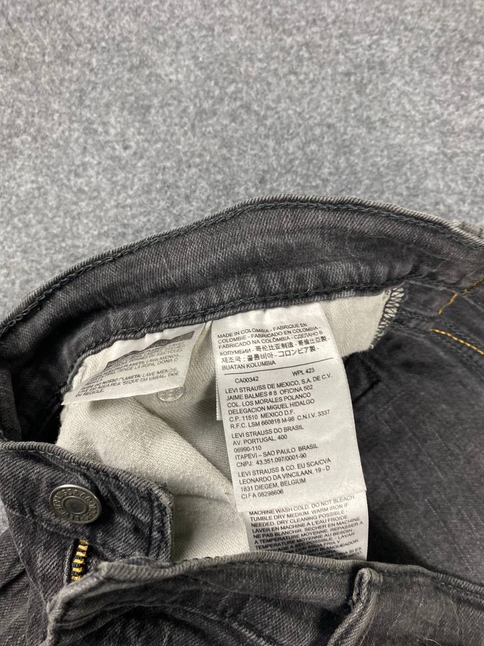 Levi's levis 559 black distressed denim Size US 39 - 16 Thumbnail
