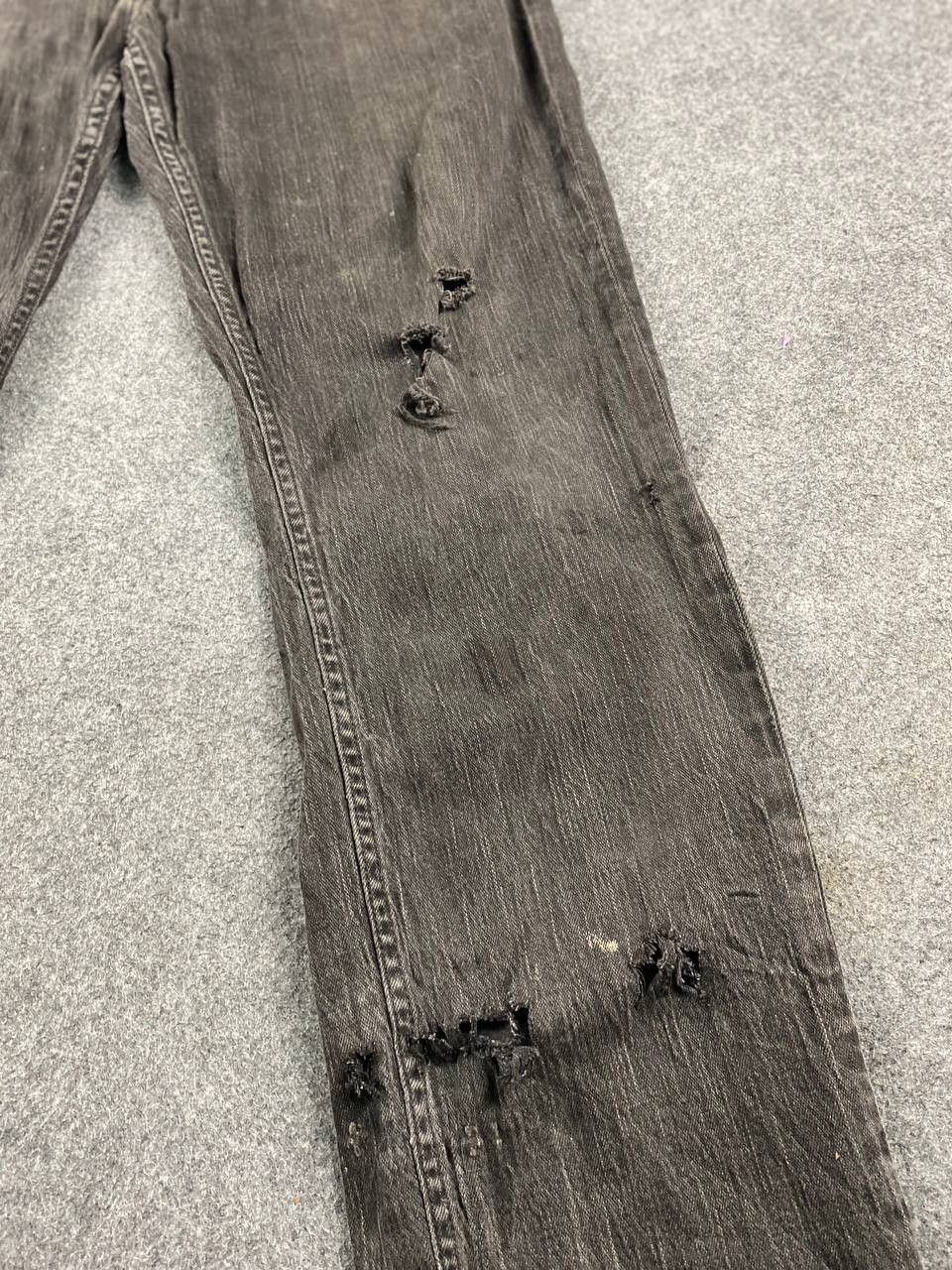 Levi's levis 559 black distressed denim Size US 39 - 13 Thumbnail