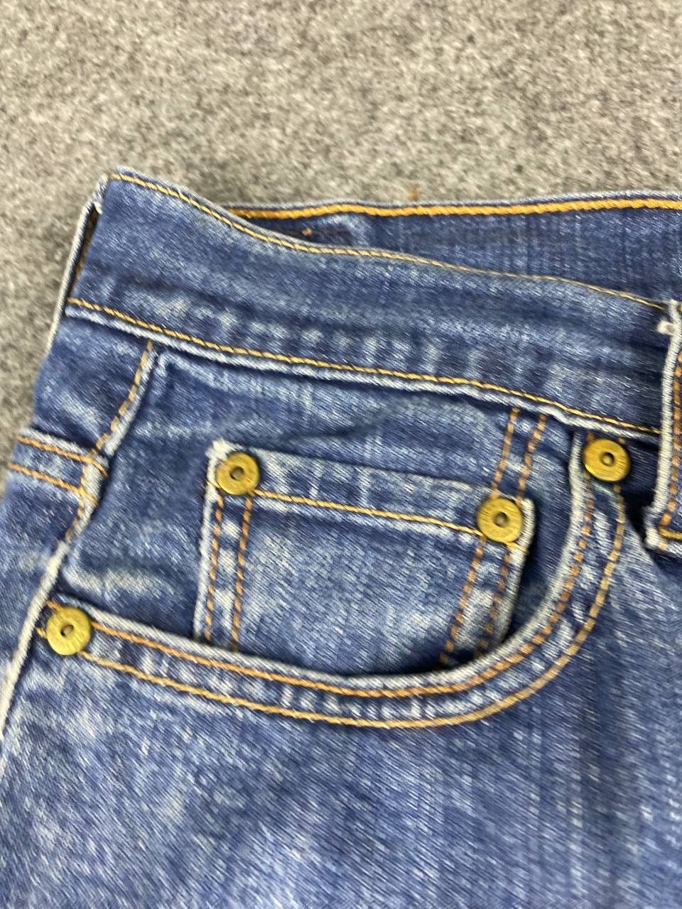 Levi's vintage levis 505 straight cut denim slightly distressed Size 33" - 11 Thumbnail