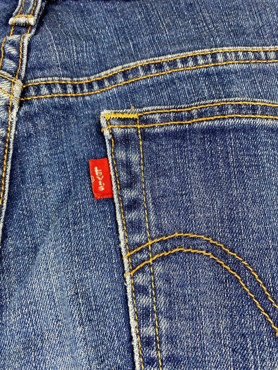 Levi's vintage levis 505 straight cut denim slightly distressed Size 33" - 5 Thumbnail