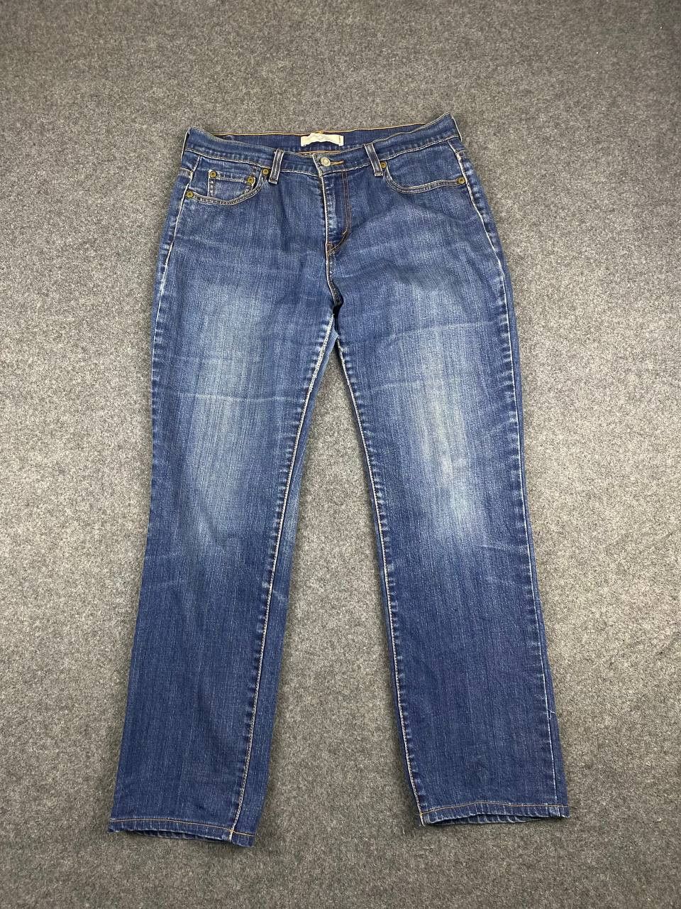 Levi's vintage levis 505 straight cut denim slightly distressed Size 33" - 8 Thumbnail