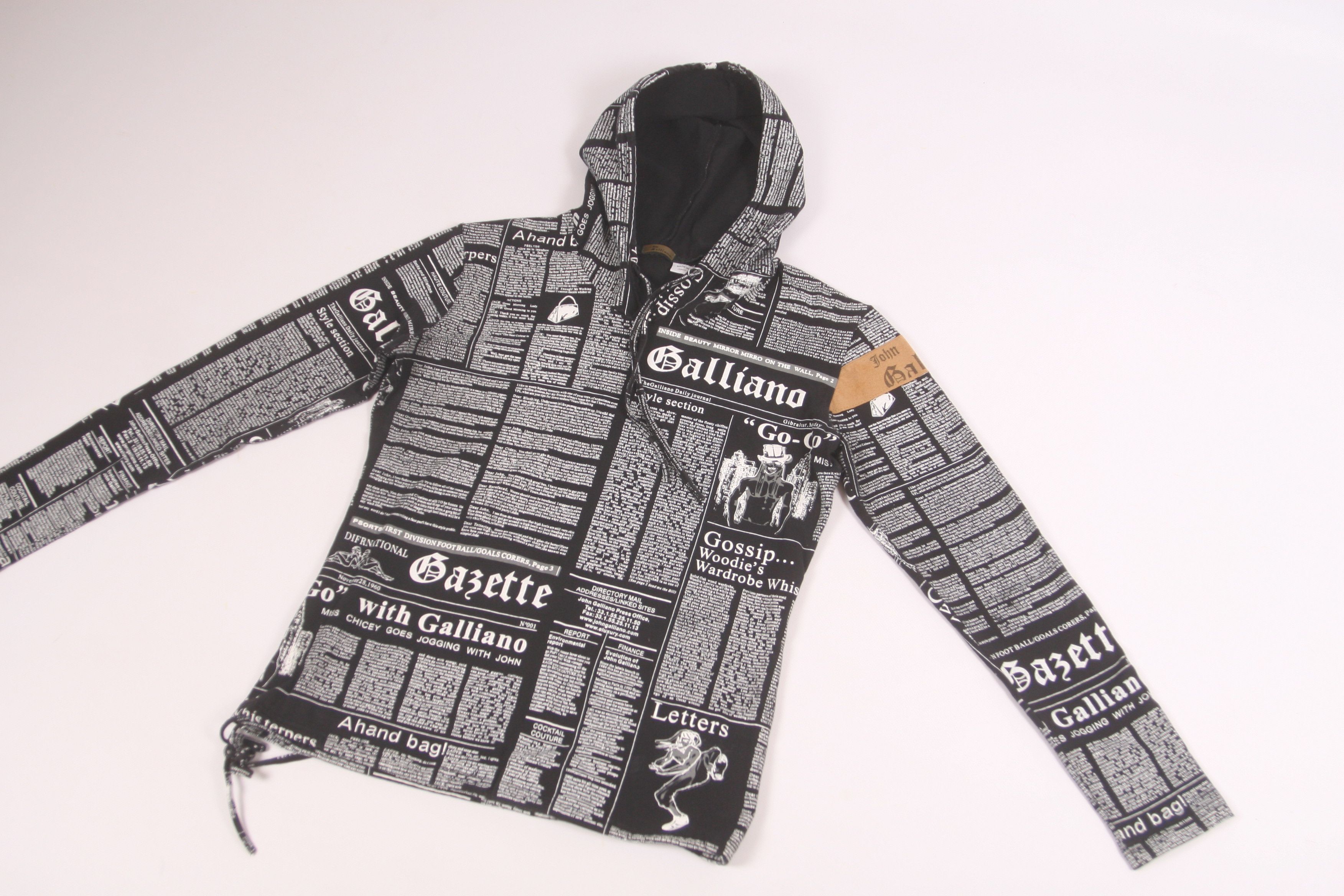 John Galliano Y2k Archive John Galliano 2000's Gazette Print Hoodie Size US S / EU 44-46 / 1 - 3 Thumbnail