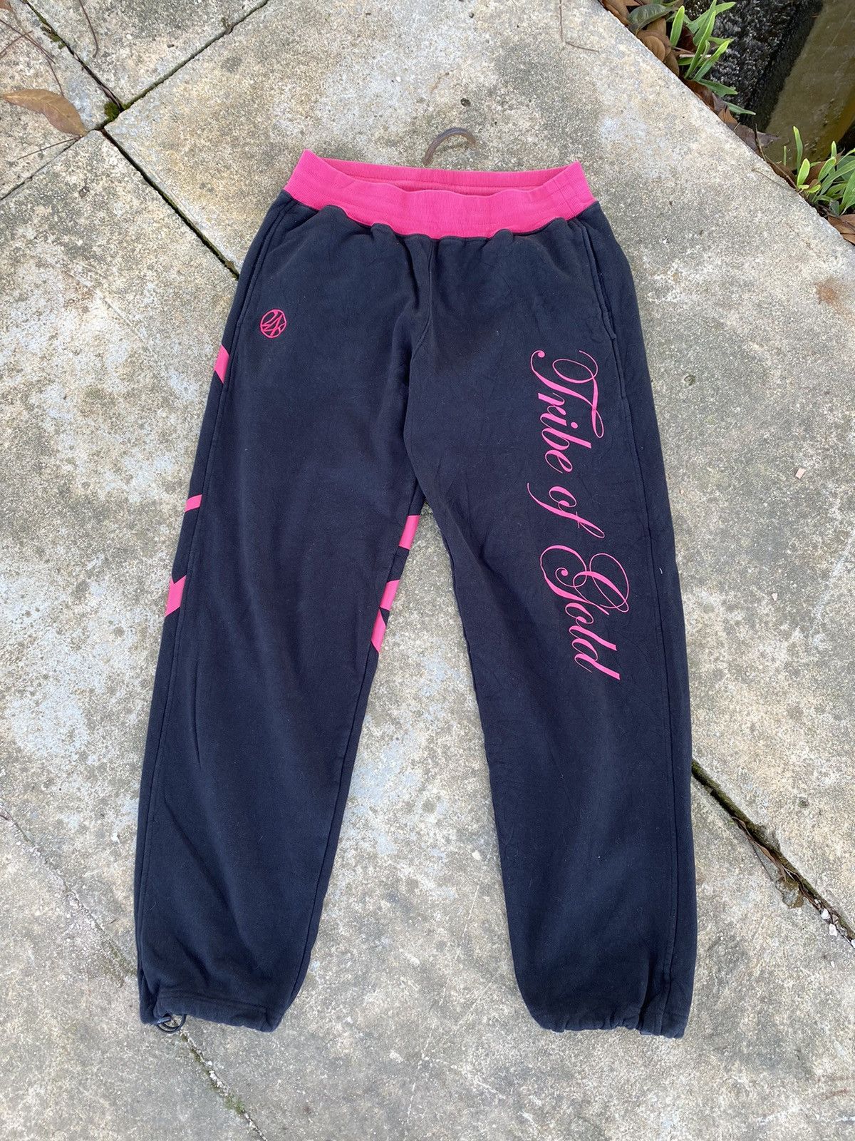 Japanese Brand 24 karat big logo joggers Size US 28 / EU 44 - 2 Thumbnail