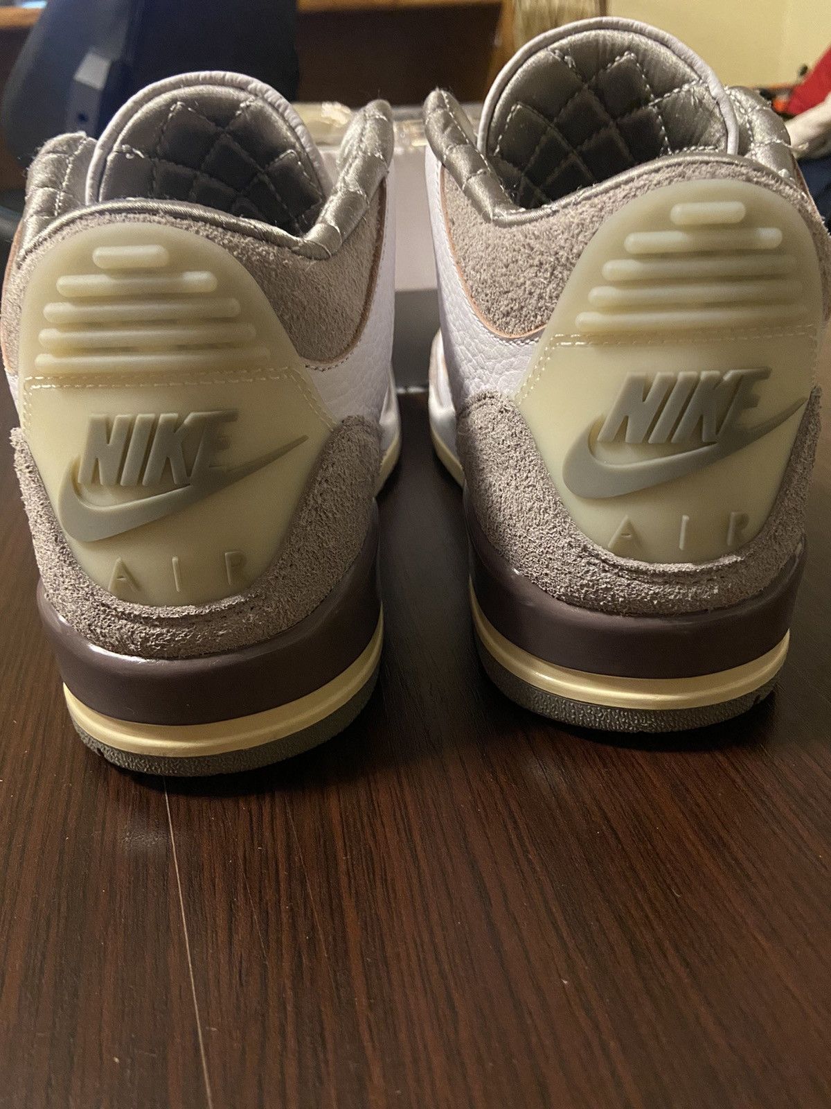 A Ma Maniere Air Jordan 3 Retro A Ma Maniere Size US 9.5 / EU 42-43 - 7 Thumbnail