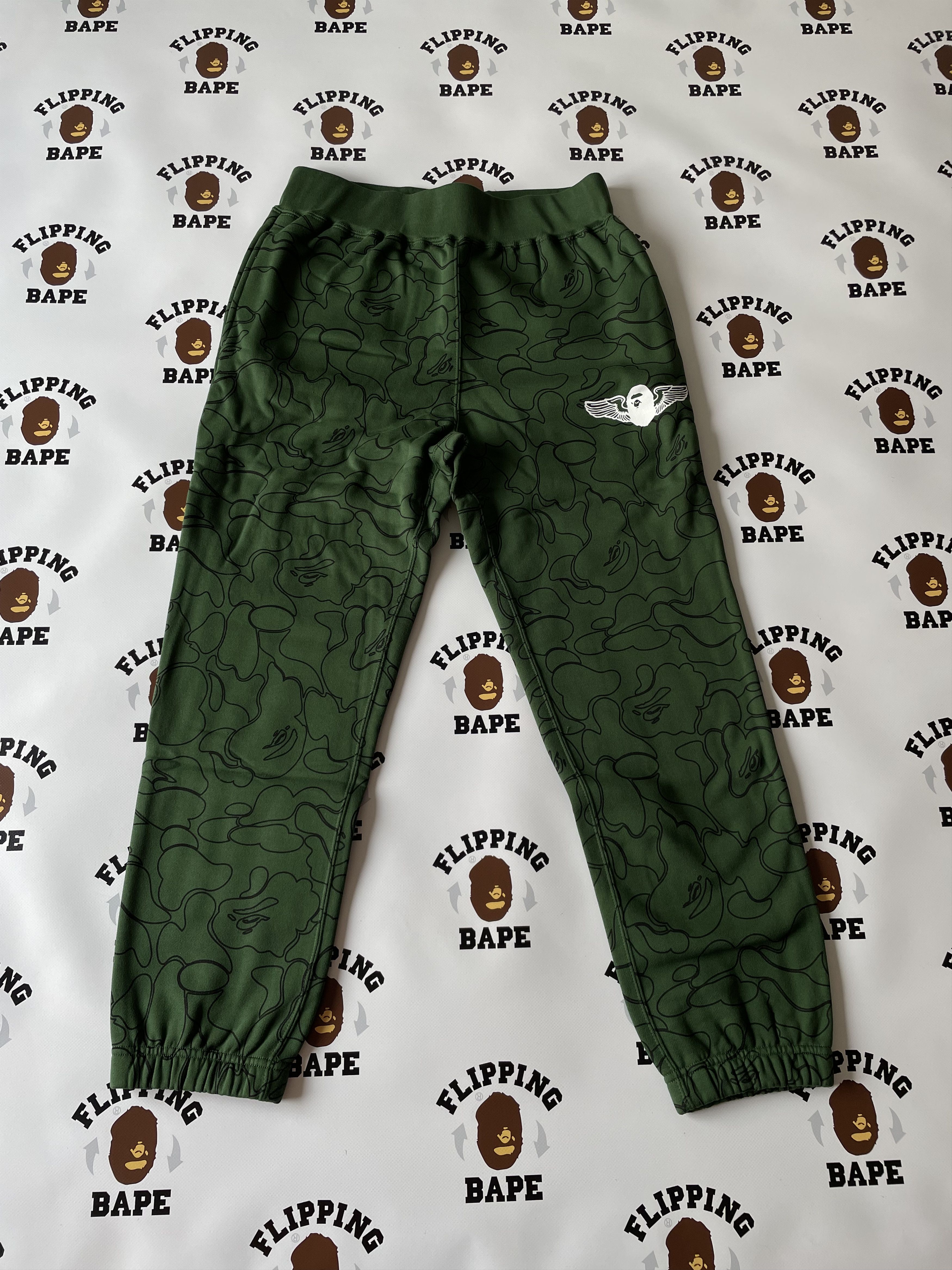 Bape BAPE HAPPY NEW YEAR BAG MILITARY MEN SIZE S Size ONE SIZE - 9 Thumbnail