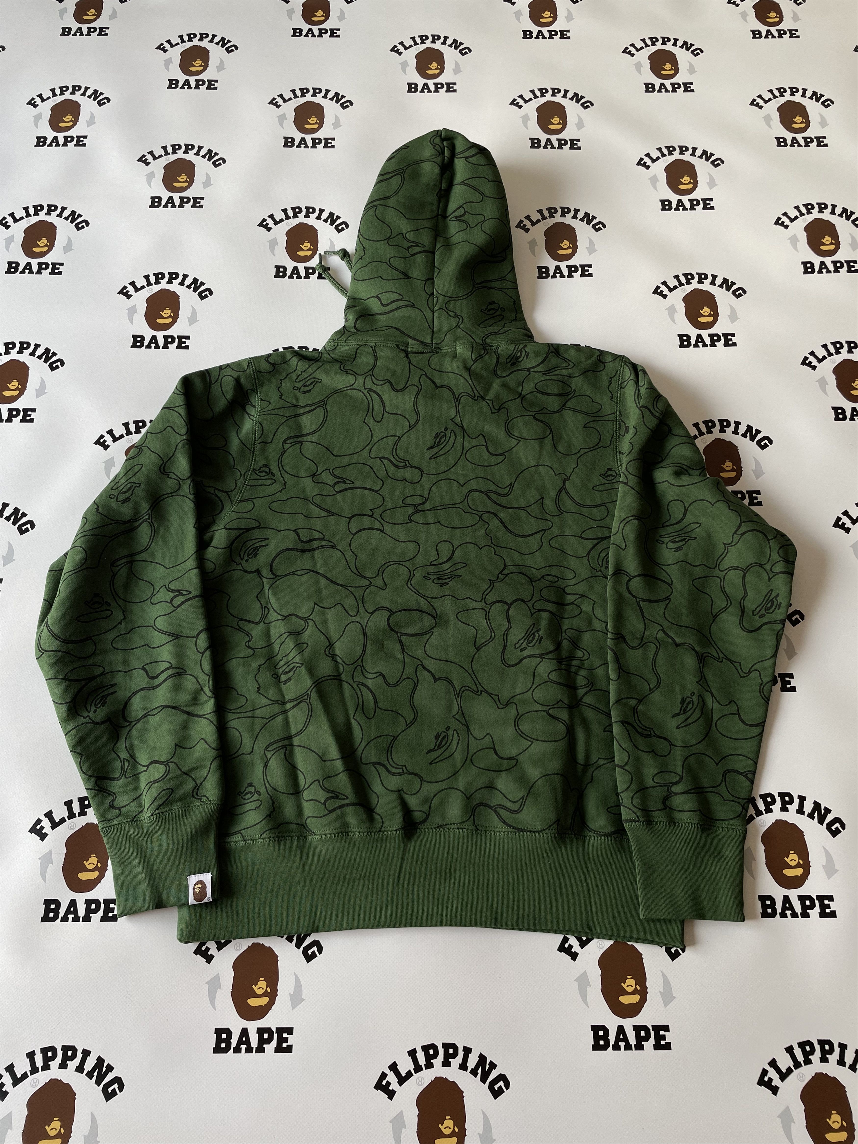 Bape BAPE HAPPY NEW YEAR BAG MILITARY MEN SIZE S Size ONE SIZE - 8 Thumbnail