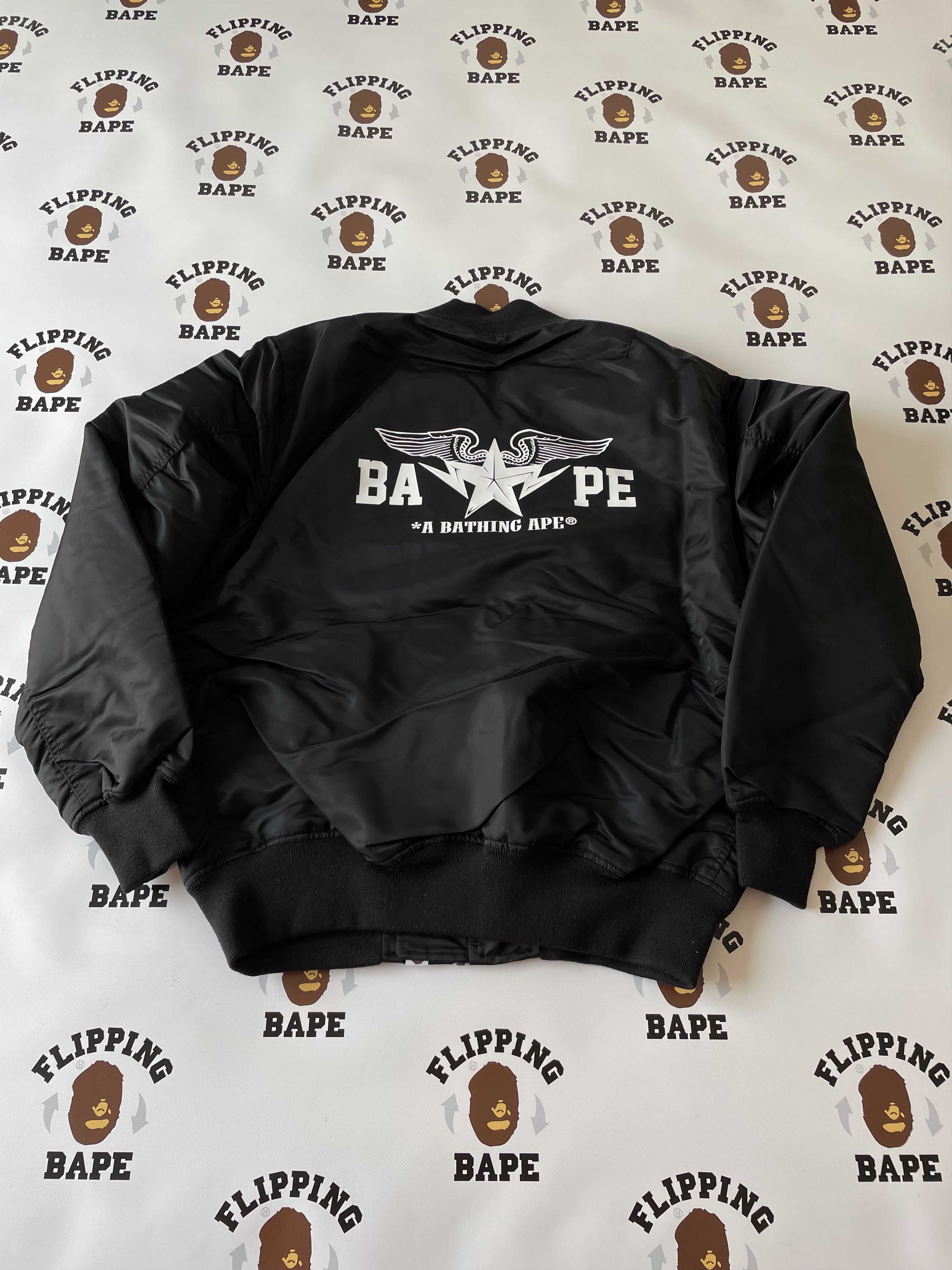 Bape BAPE HAPPY NEW YEAR BAG MILITARY MEN SIZE S Size ONE SIZE - 6 Thumbnail