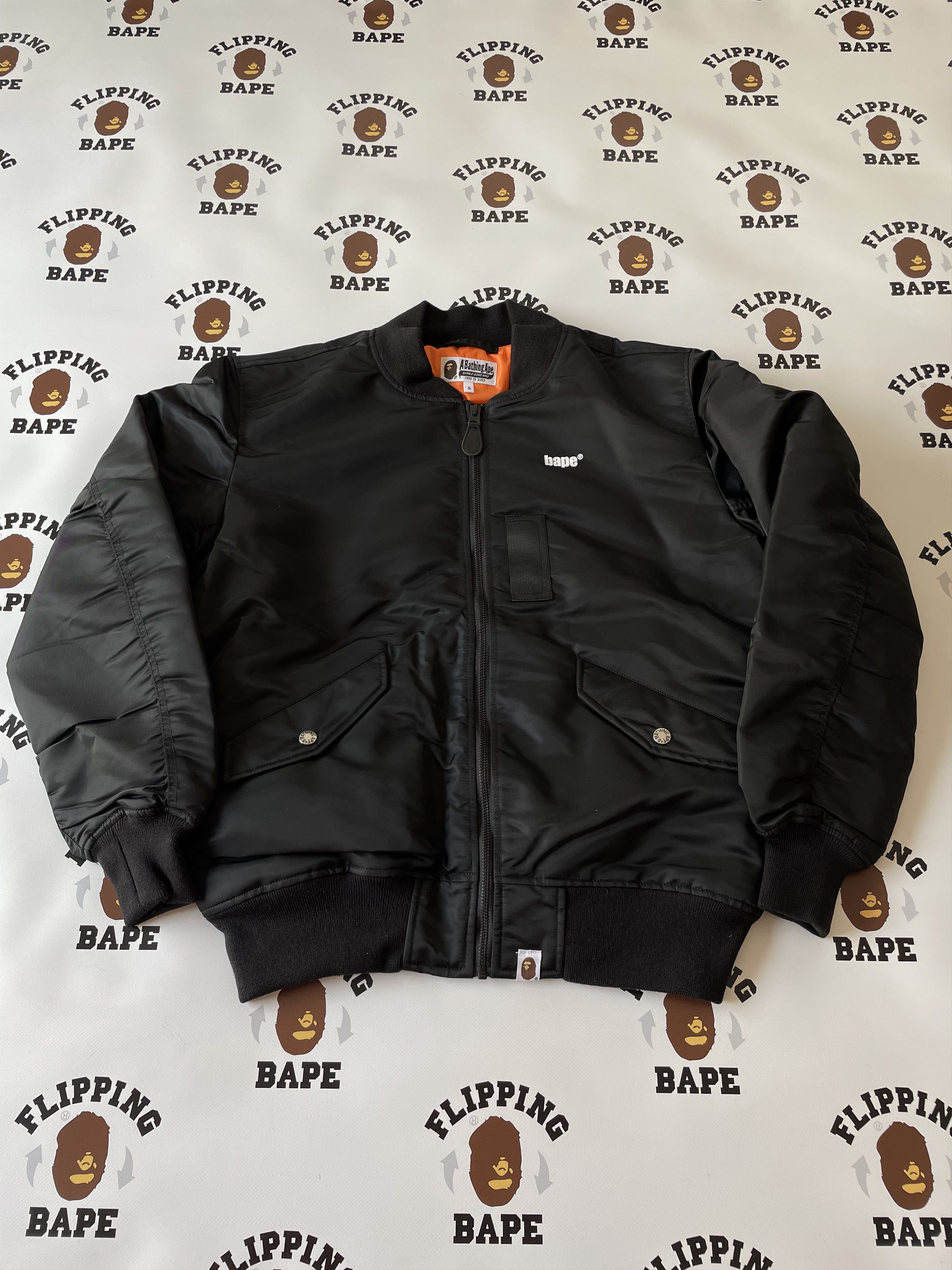 Bape BAPE HAPPY NEW YEAR BAG MILITARY MEN SIZE S Size ONE SIZE - 5 Thumbnail