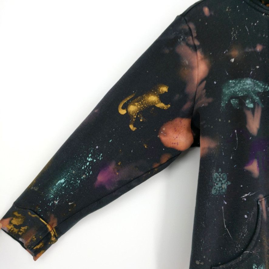 Disney × Mickey Mouse × Vintage Vintage Disneyland Mickey Mouse Custom Paint Dye Hoodie Size US L / EU 52-54 / 3 - 7 Thumbnail