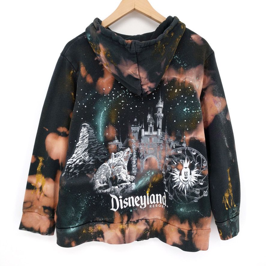 Disney × Mickey Mouse × Vintage Vintage Disneyland Mickey Mouse Custom Paint Dye Hoodie Size US L / EU 52-54 / 3 - 1 Thumbnail
