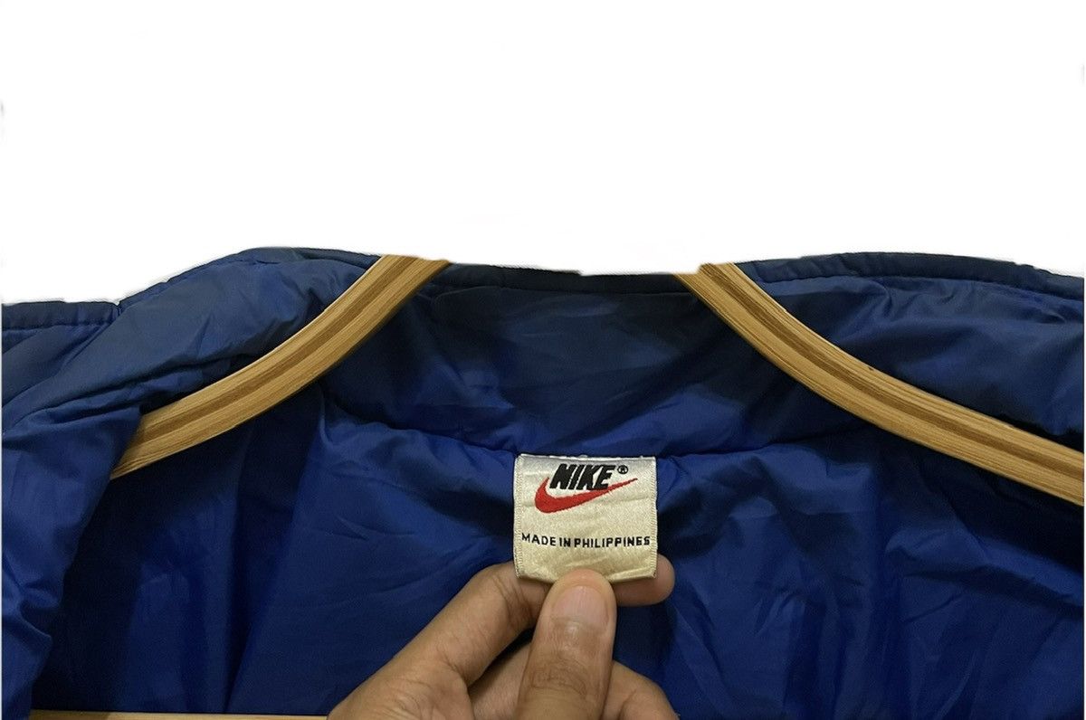 Nike Vintage 90s Nike Big Logo Puffer Jacket Size US L / EU 52-54 / 3 - 15 Thumbnail