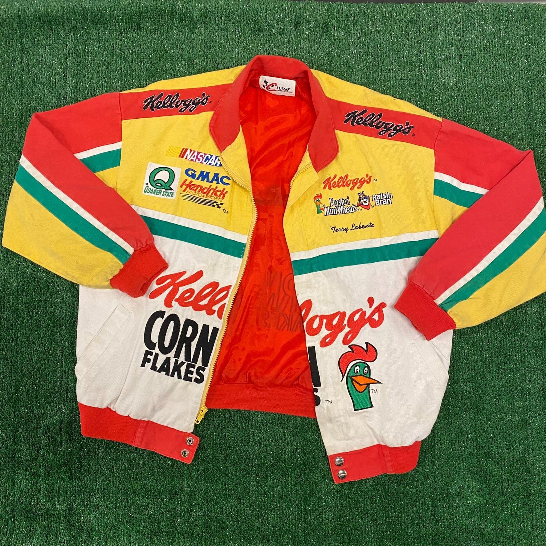 Pre owned Chase Authentics X Nascar Crazy Vintage 90 s Corn Flakes