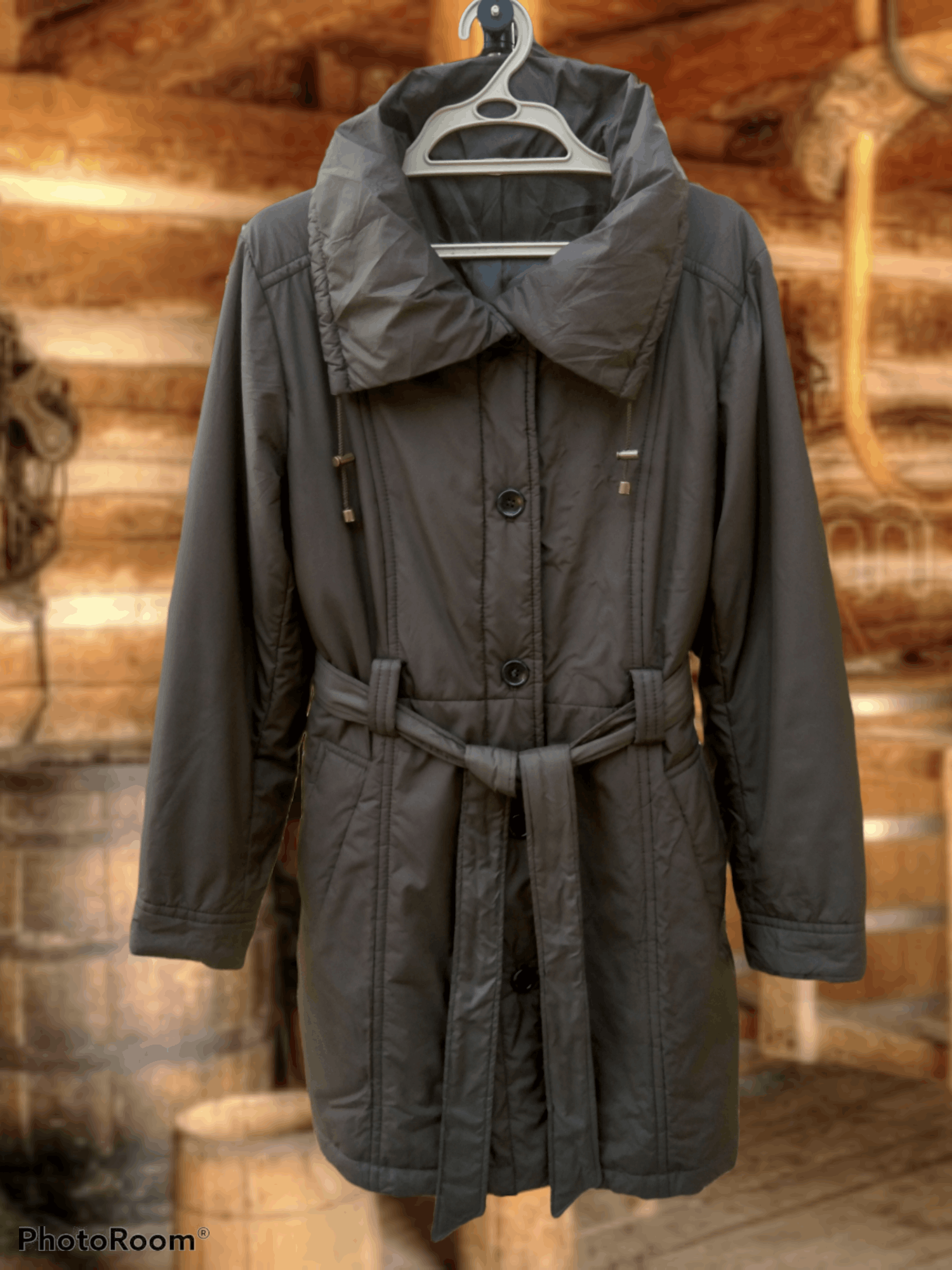 UNIQLO LIGHTLAYERS TRENCH COAT