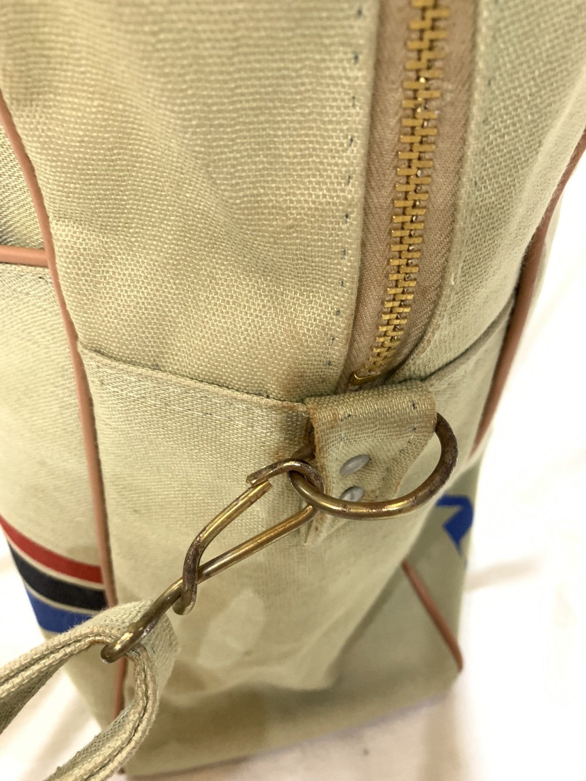 Vintage VINTAGE 1960s NOS PAN AM HANDCARRY BAG Size ONE SIZE - 4 Thumbnail