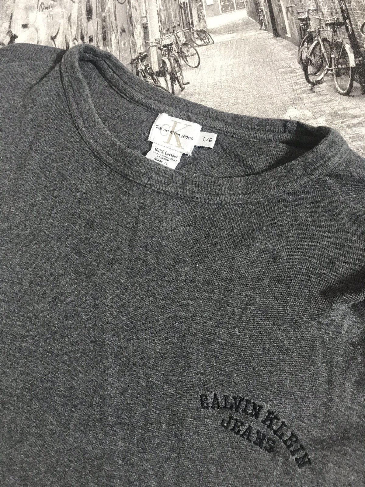 Calvin Klein Vintage Calvin Klein t-shirt Size US M / EU 48-50 / 2 - 1 Thumbnail