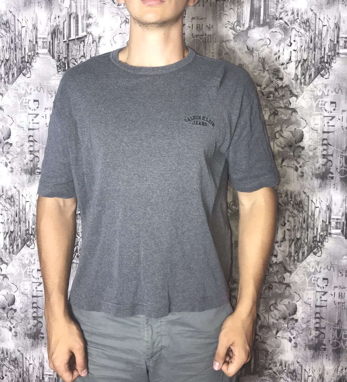 Calvin Klein Vintage Calvin Klein t-shirt Size US M / EU 48-50 / 2 - 2 Thumbnail