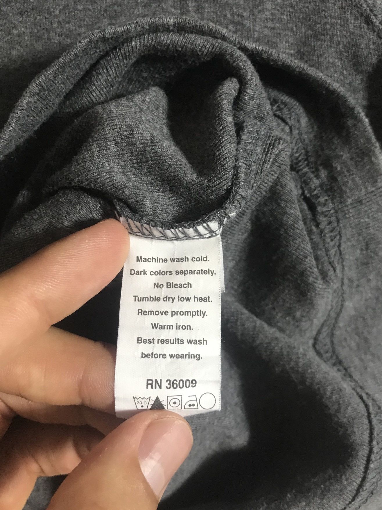 Calvin Klein Vintage Calvin Klein t-shirt Size US M / EU 48-50 / 2 - 7 Thumbnail