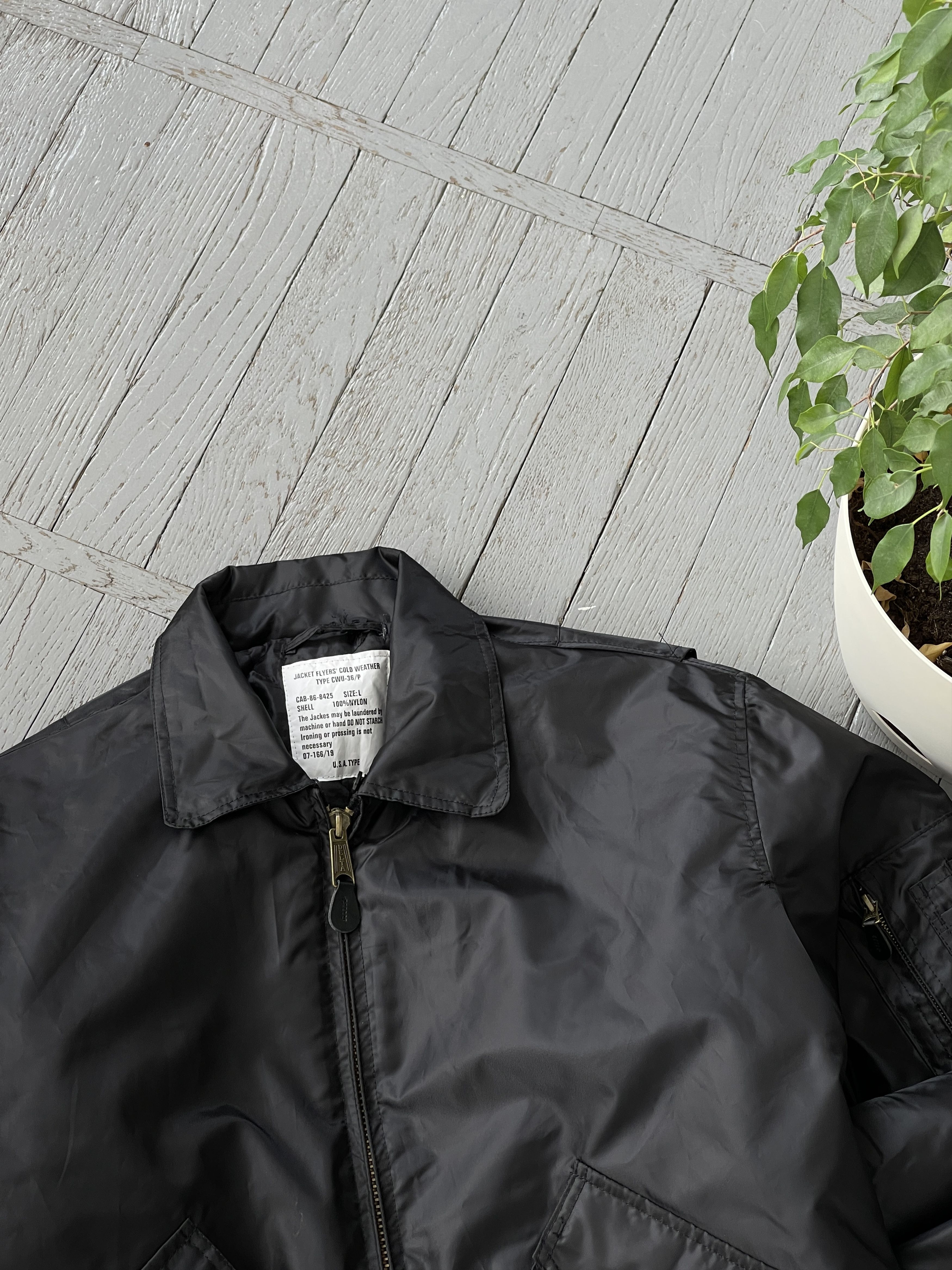 Japanese Brand Vintage CWU Intermediate Bomber Jacket like MA 2 Size US L / EU 52-54 / 3 - 3 Thumbnail