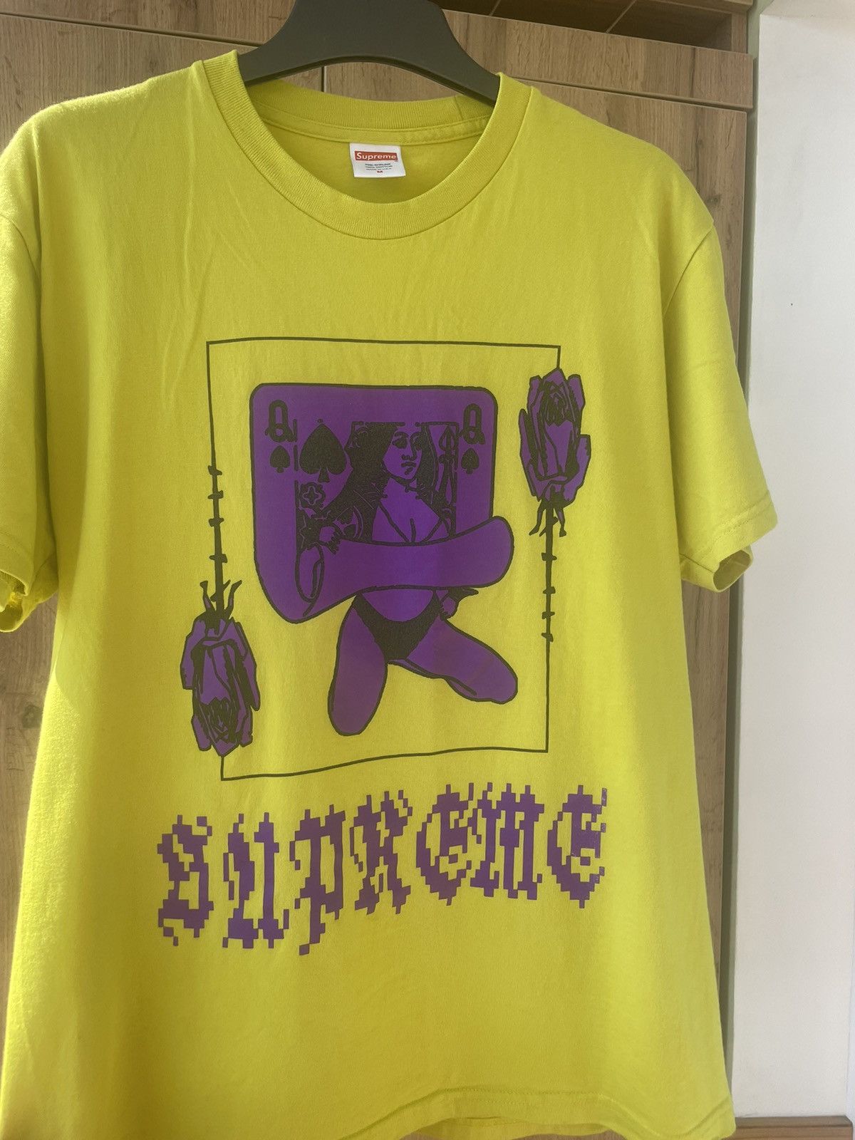 Supreme Supreme 