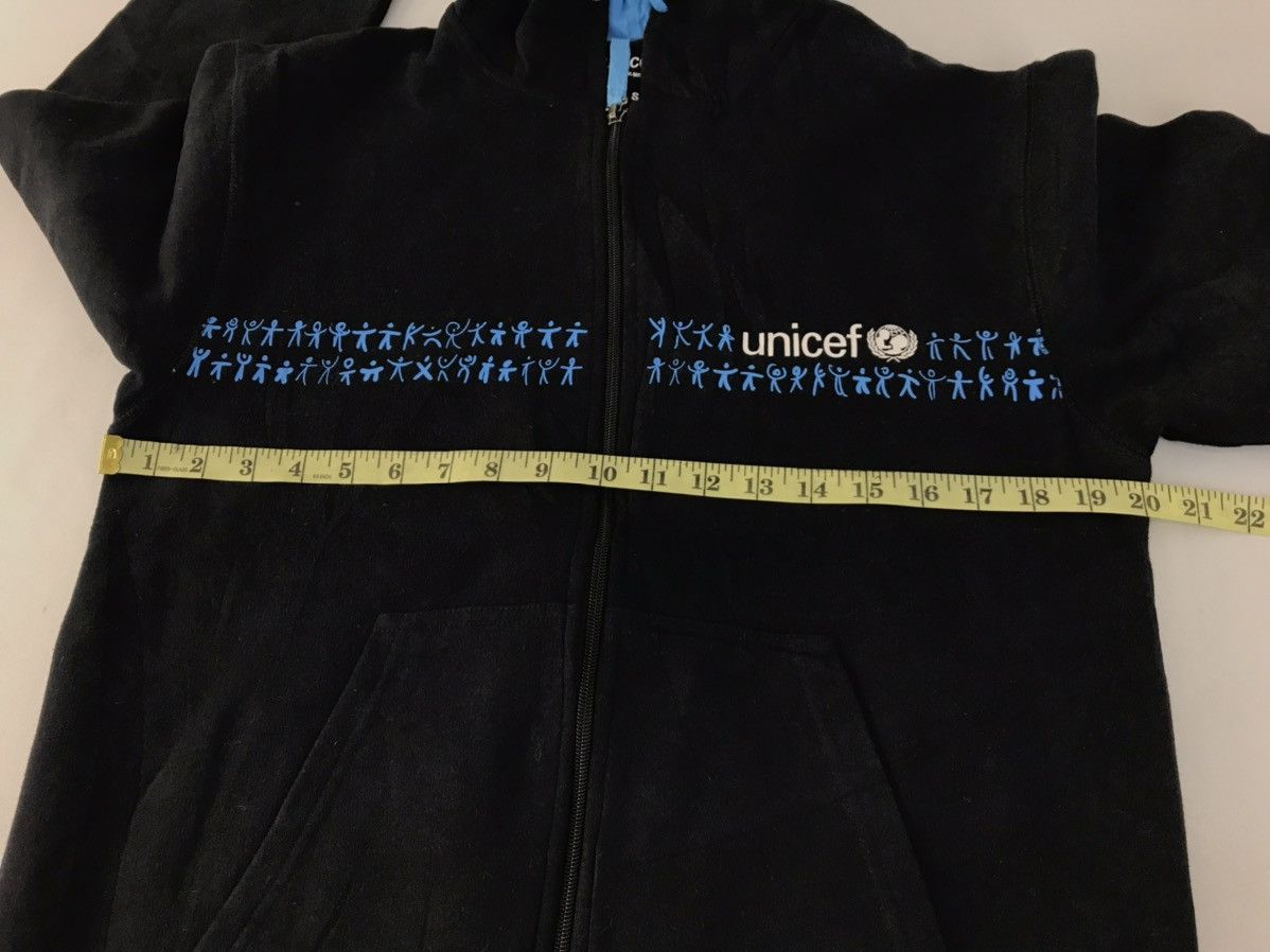 Vintage UNICEF Classic Design Hoodies Jacket Zip Up Big Logo K2315j Size US M / EU 48-50 / 2 - 9 Thumbnail
