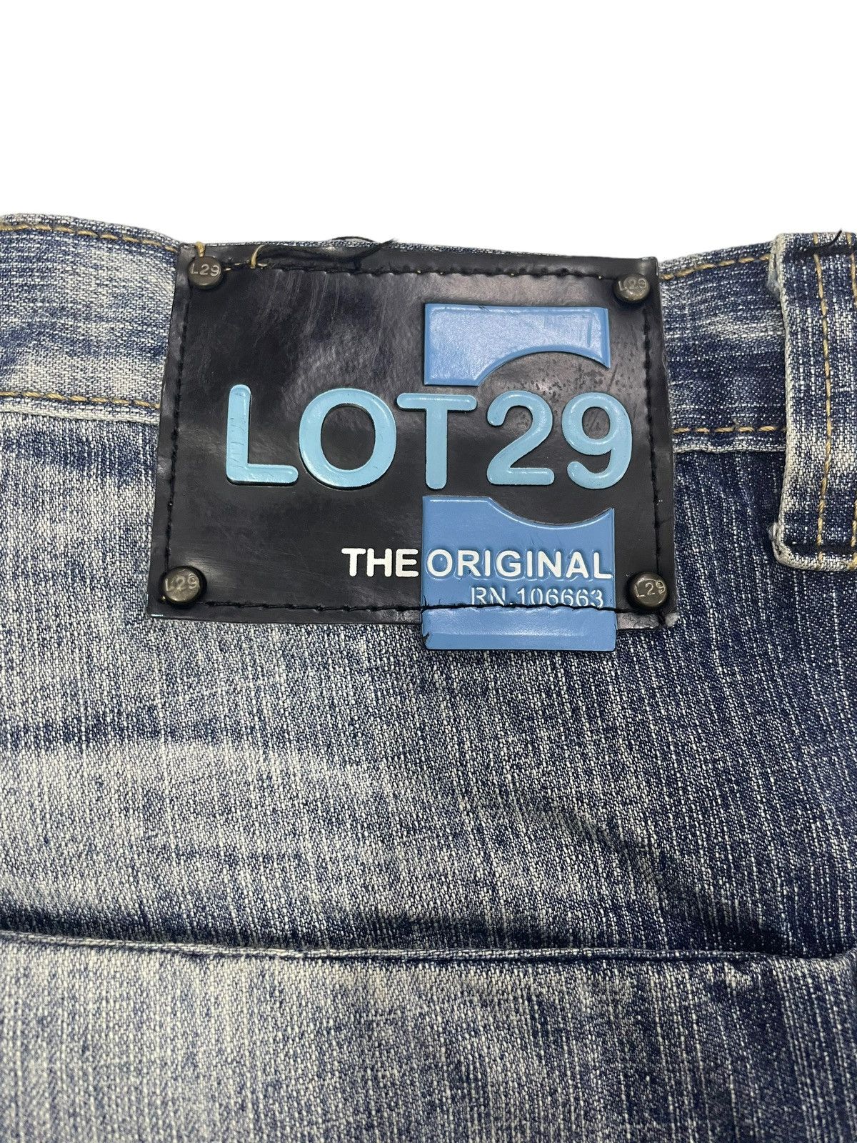 Other Vintage Looney Tunes Overprint Baggy Jeans Size US 35 - 9 Thumbnail