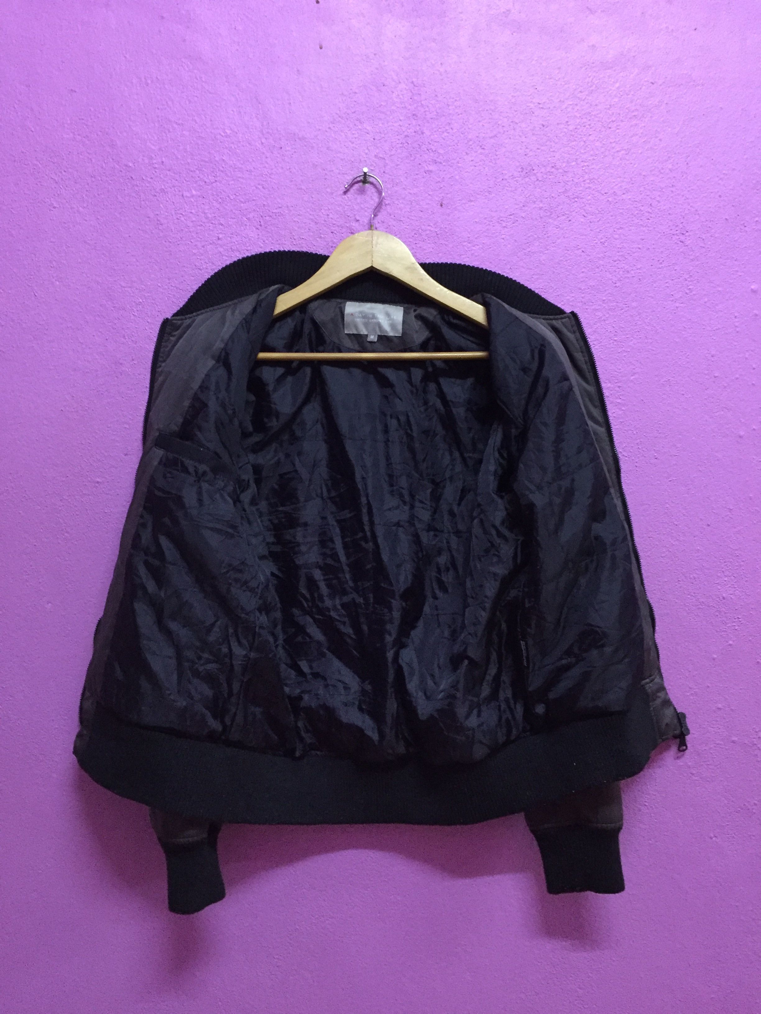 United Arrows United Arrow Bomber Jackets Size M Size US M / EU 48-50 / 2 - 3 Thumbnail