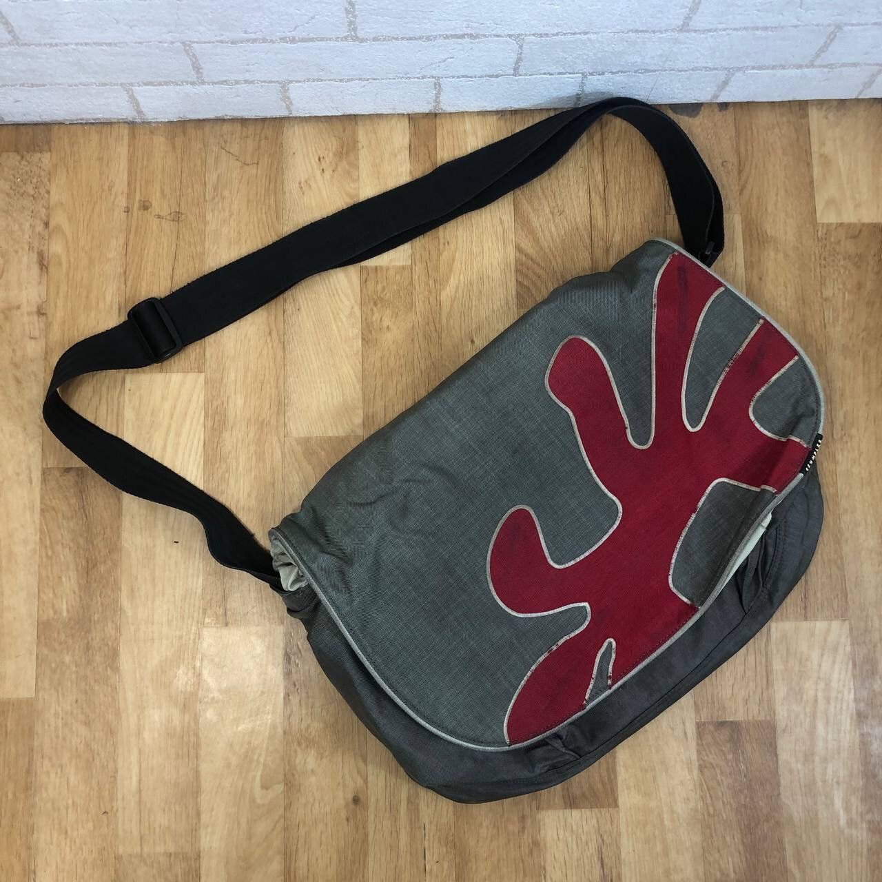 Crumpler × Vintage Crumpler Messenger Bag Cheesy Disco For Laptop