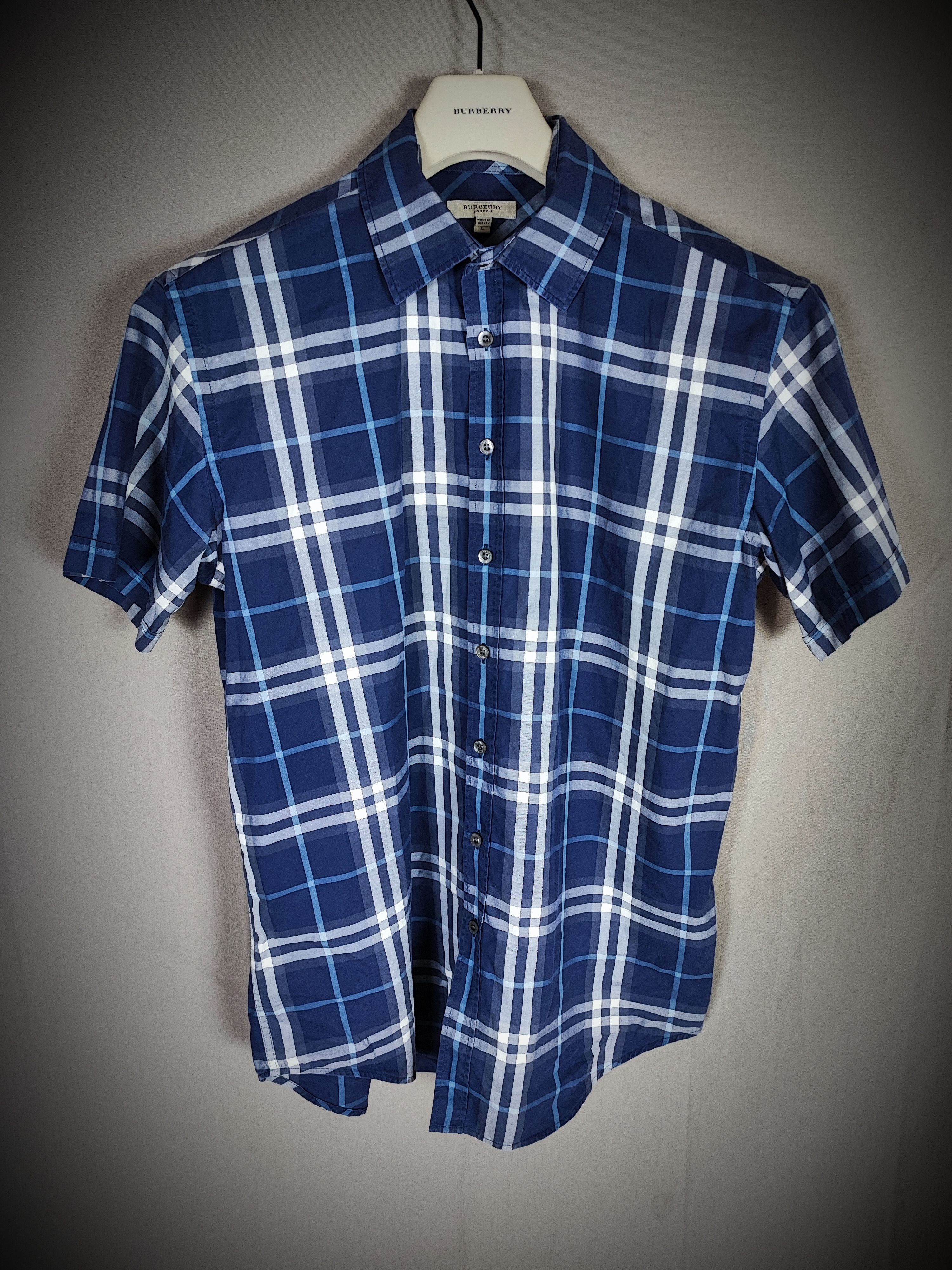 Burberry Burberry Shirt short sleeves Size US L / EU 52-54 / 3 - 3 Thumbnail