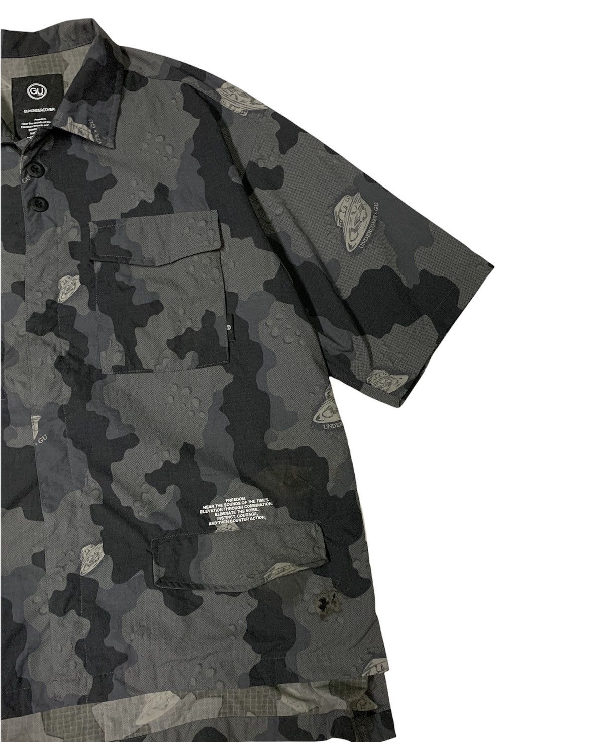 Undercover 🔥UNDERCOVER X GU SPACE CAMO S/SLEEVES ZIPER SHIRTS Size US L / EU 52-54 / 3 - 3 Thumbnail