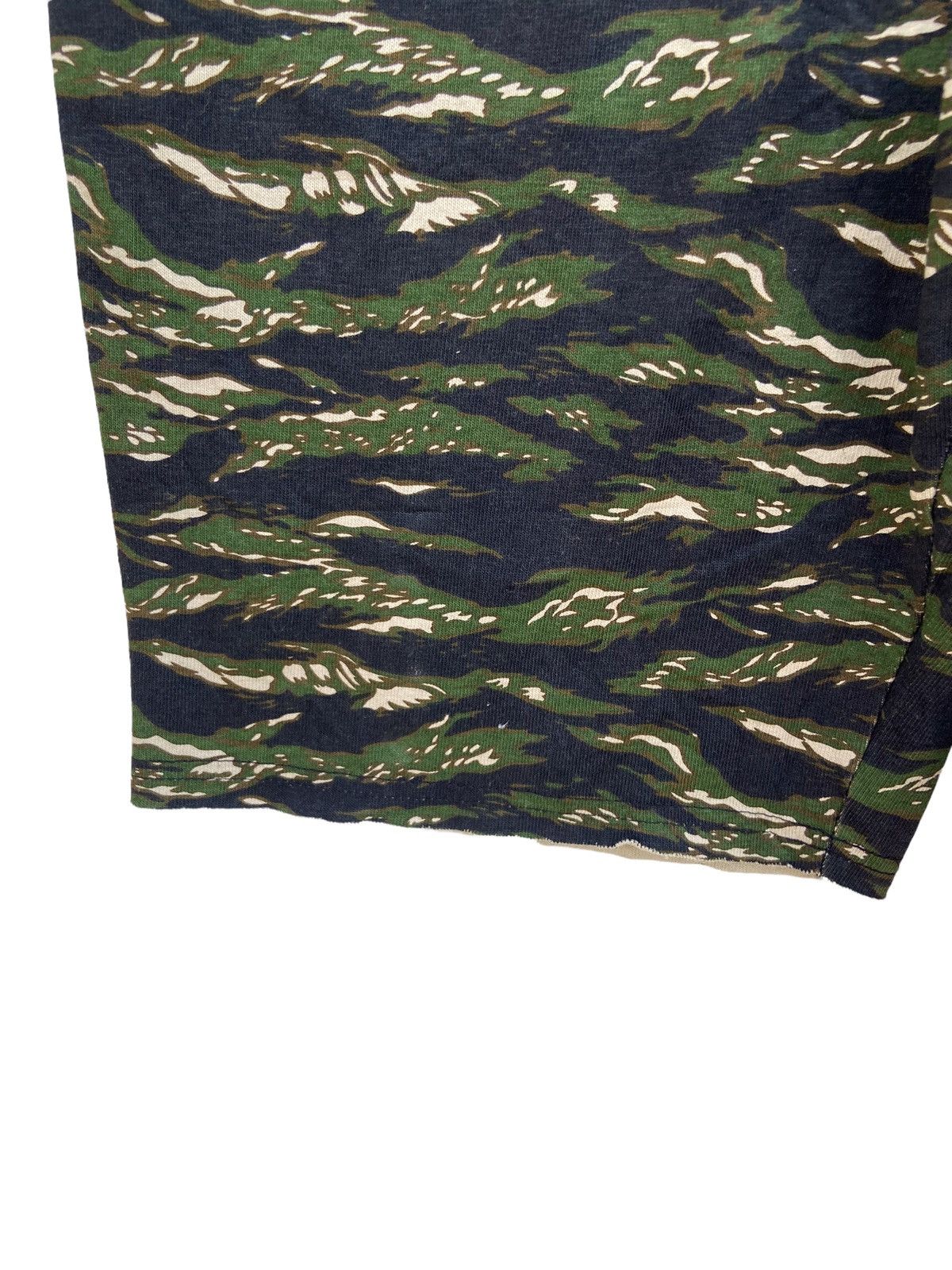 Japanese Brand ELKEX TIGER STRIPE SHORT PANT Size US 34 / EU 50 - 4 Thumbnail