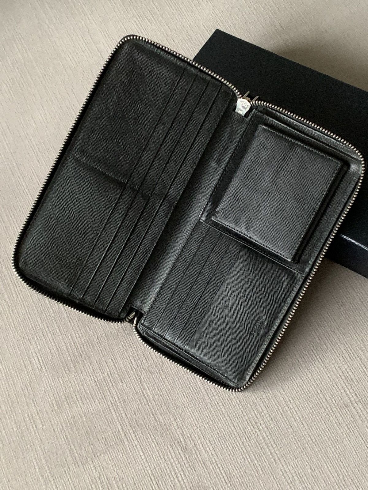 Prada Prada black leather wallet purse with box Size ONE SIZE - 3 Thumbnail