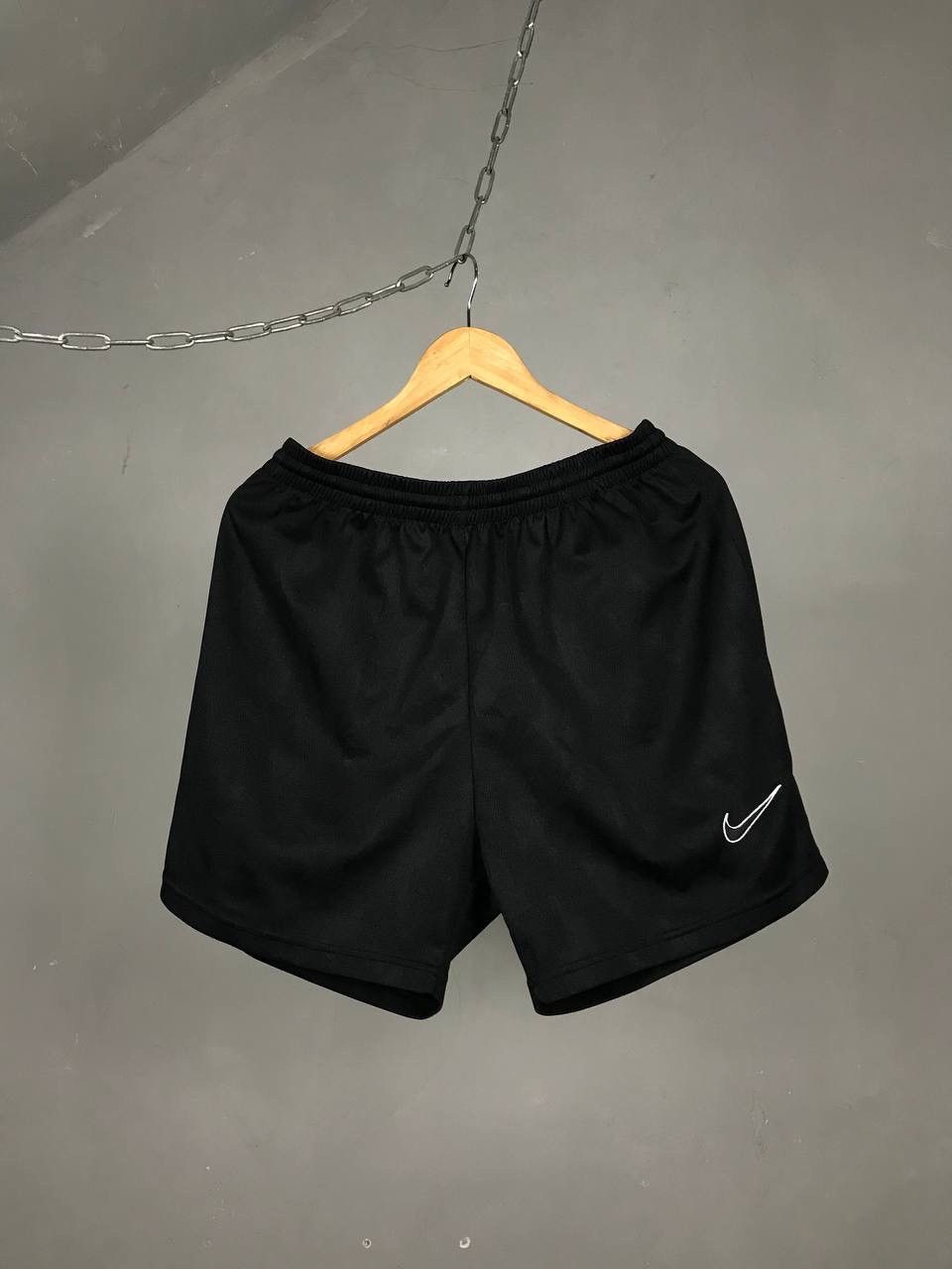 Nike × Vintage Nike swoosh streetwear vintage shorts Size US 34 / EU 50 - 1 Thumbnail