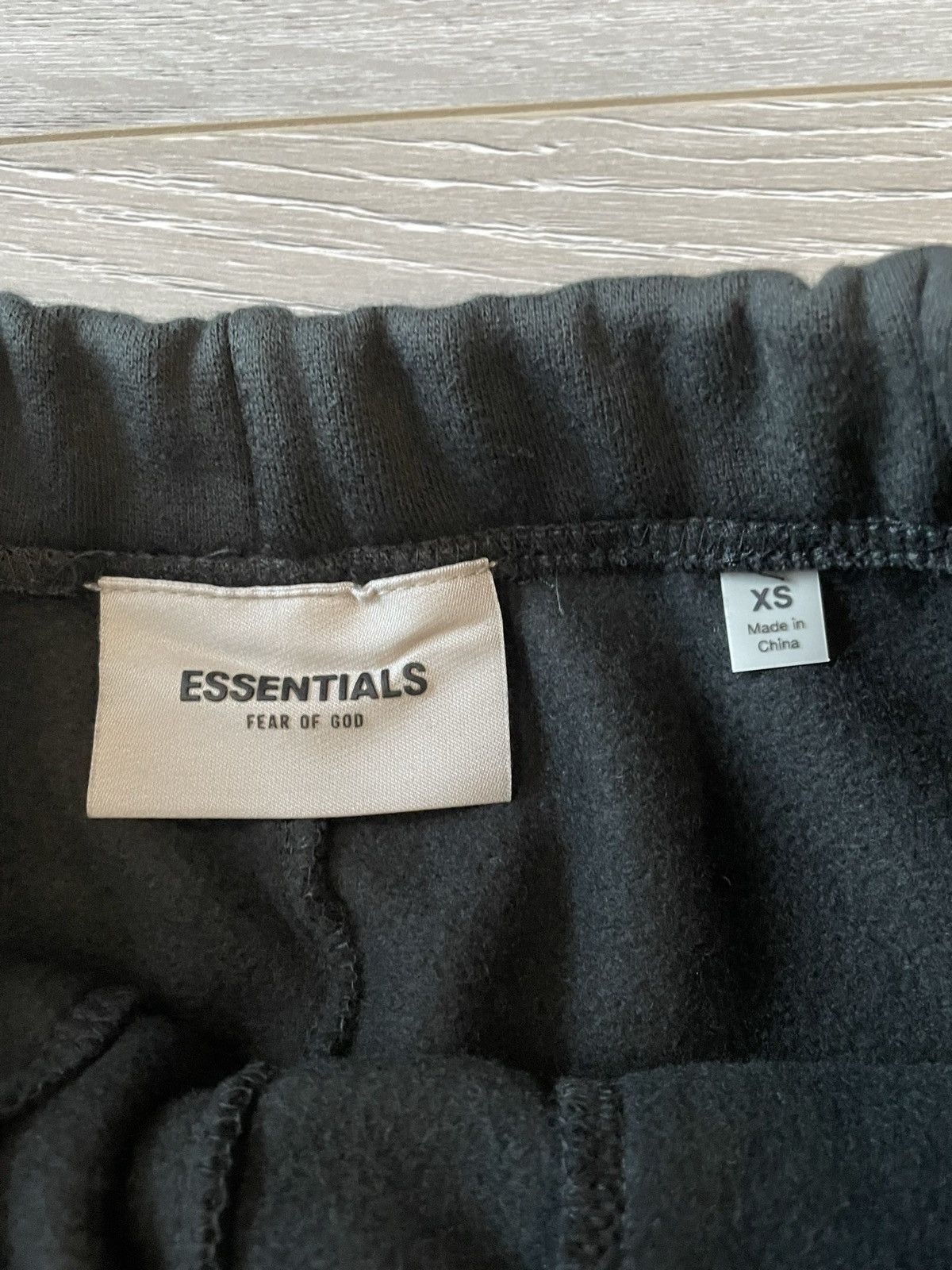 Fear of God Fear of God Essentials Black Shorts Size US 28 / EU 44 - 2 Thumbnail