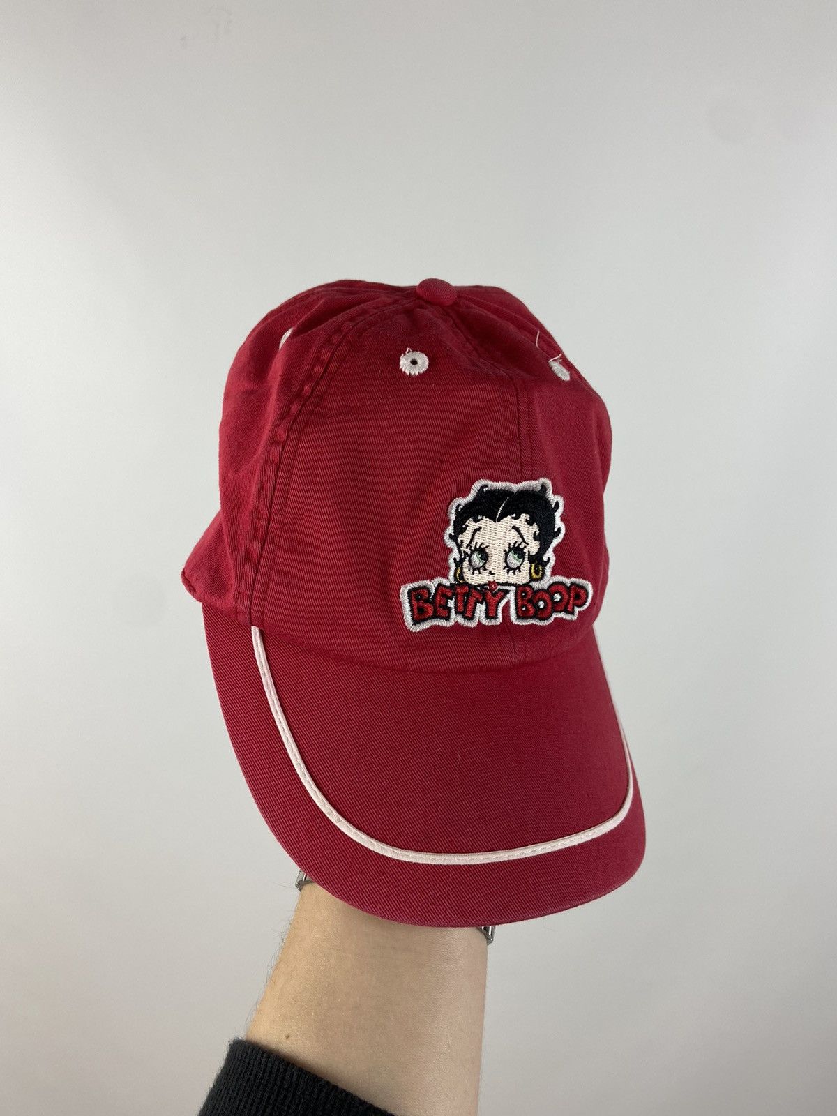 Cartoon Network Vintage Betty Boop Embroidered Logo Red Cap Hat Size ONE SIZE - 5 Thumbnail