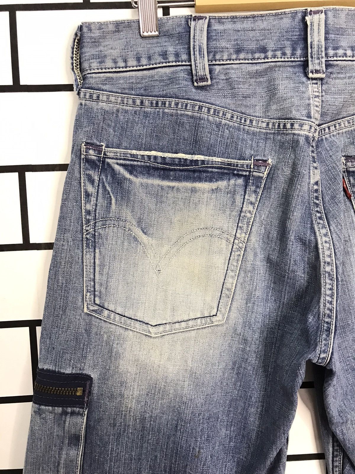 Levi's × Vintage Vintage Levi’s 503 Cargo Casual Work Wear denim Pants Size US 32 / EU 48 - 14 Thumbnail